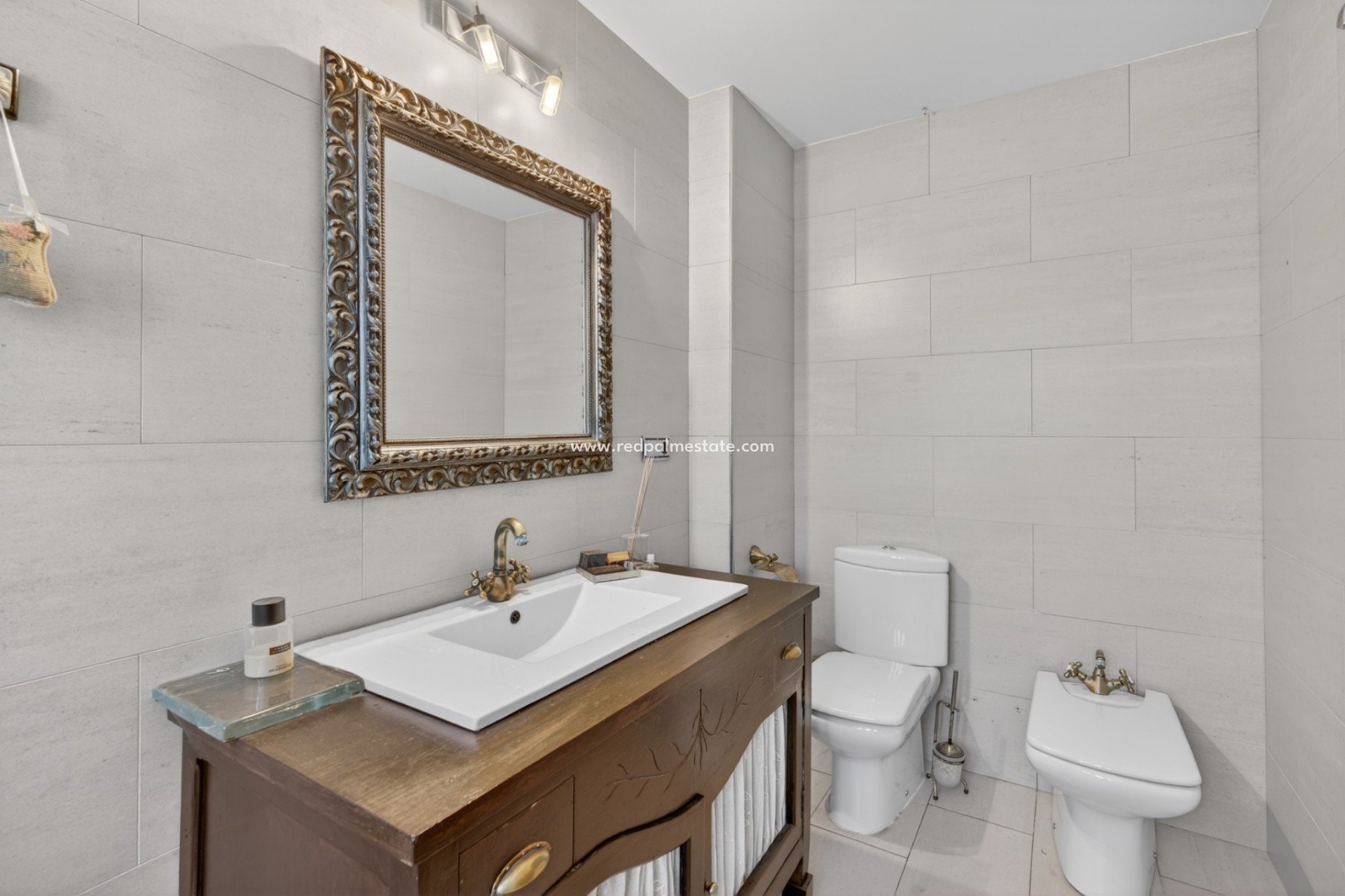 Revente - Villa -
Santa Pola