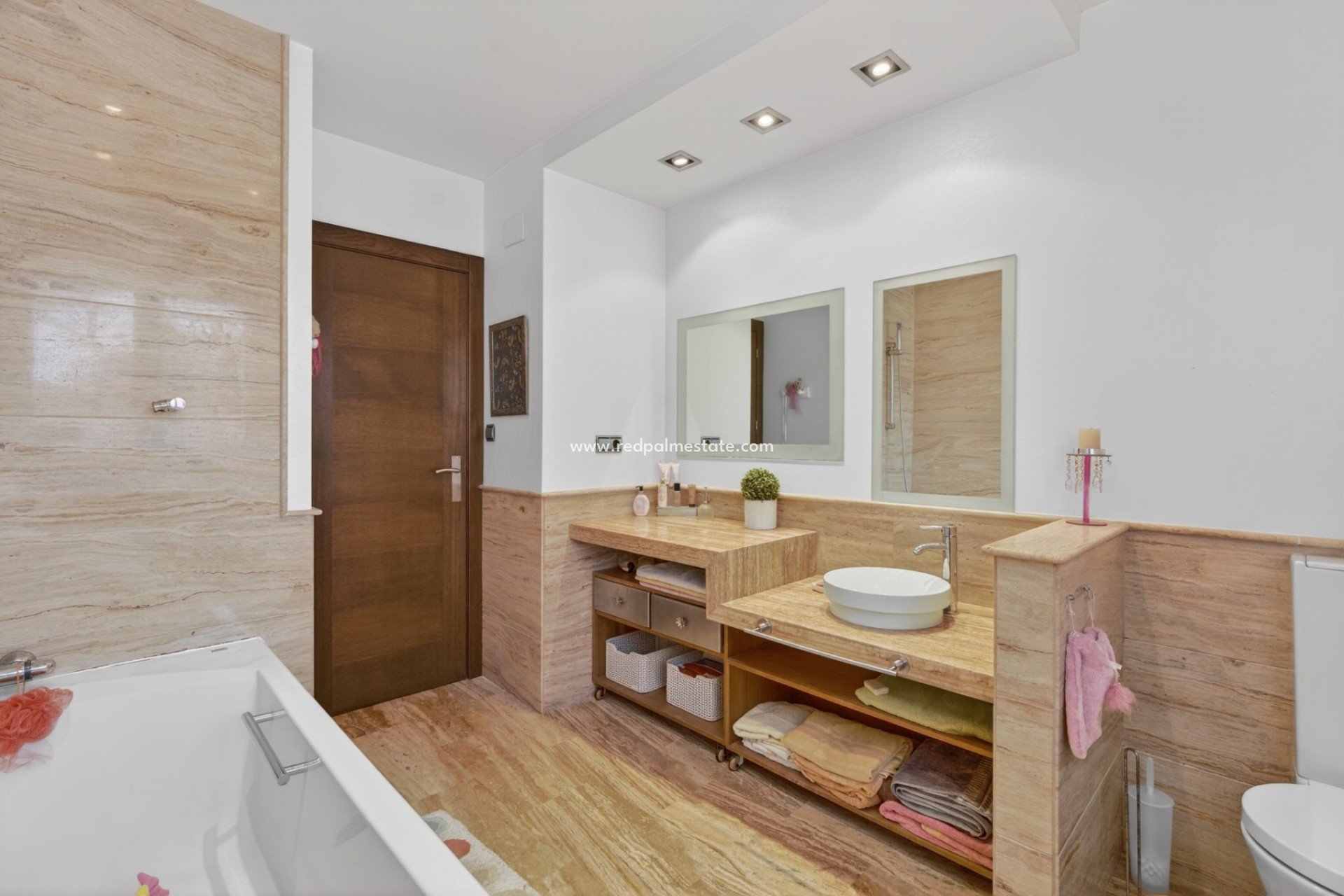 Revente - Villa -
Santa Pola