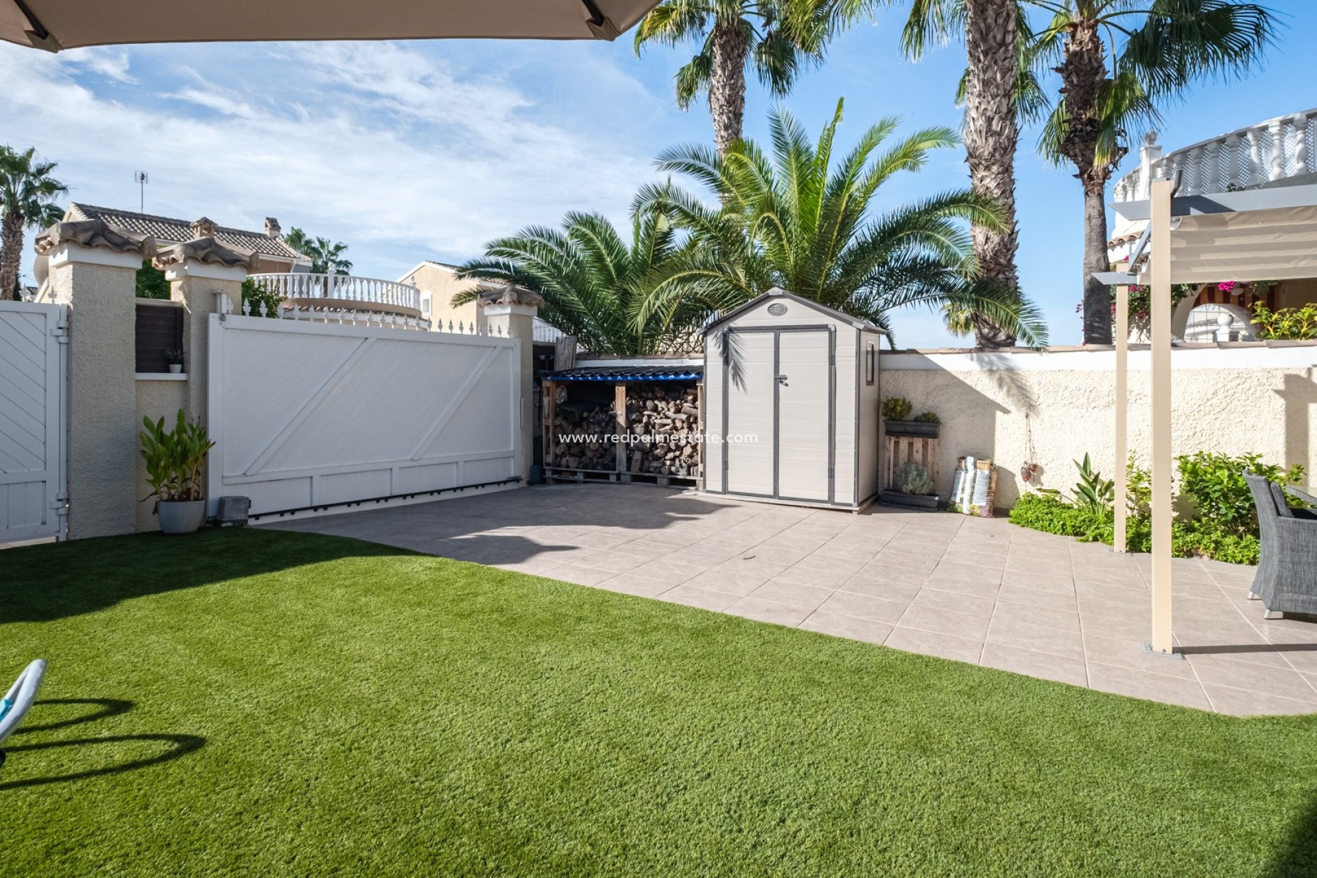 Revente - Villa -
Santa Pola