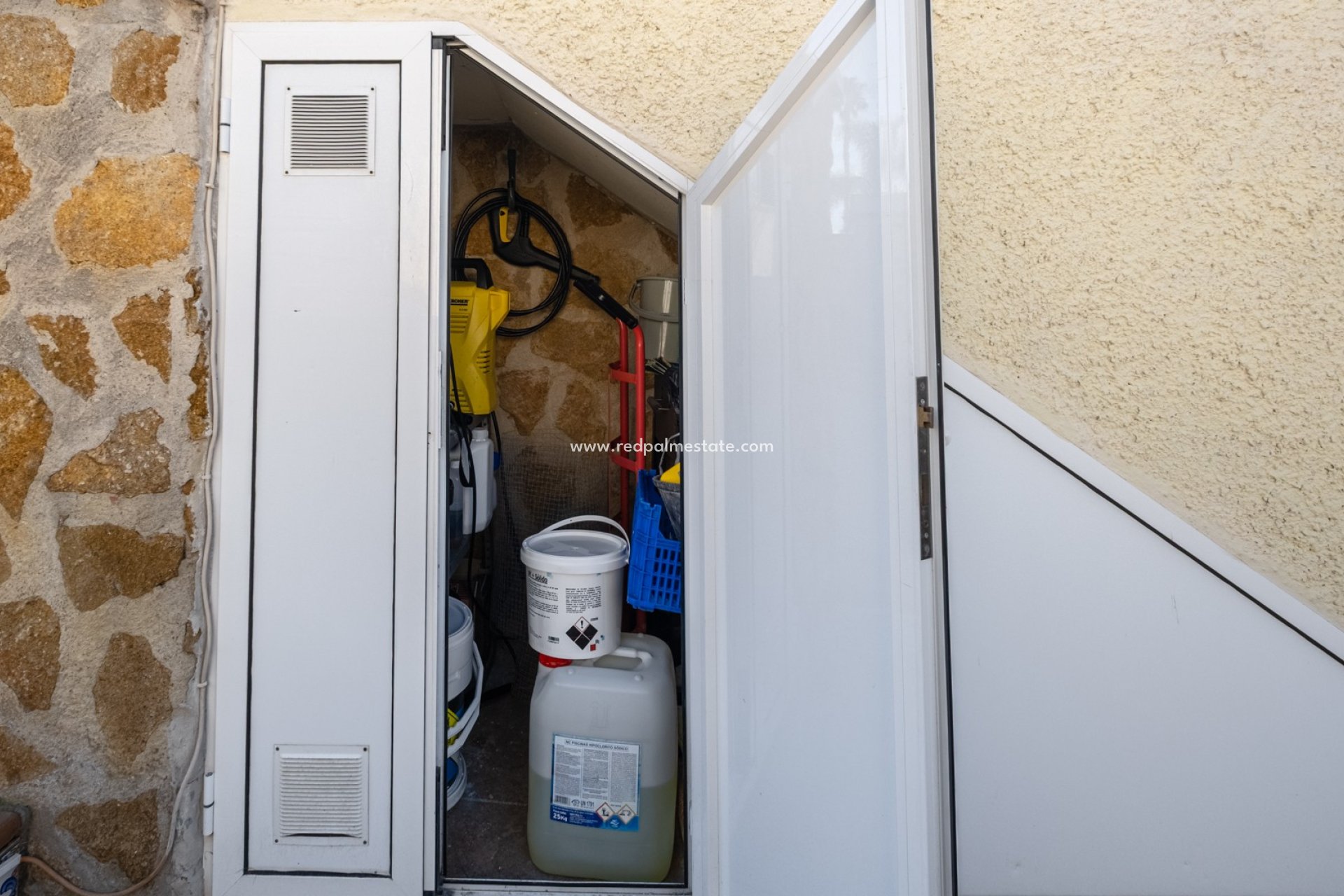 Revente - Villa -
Santa Pola