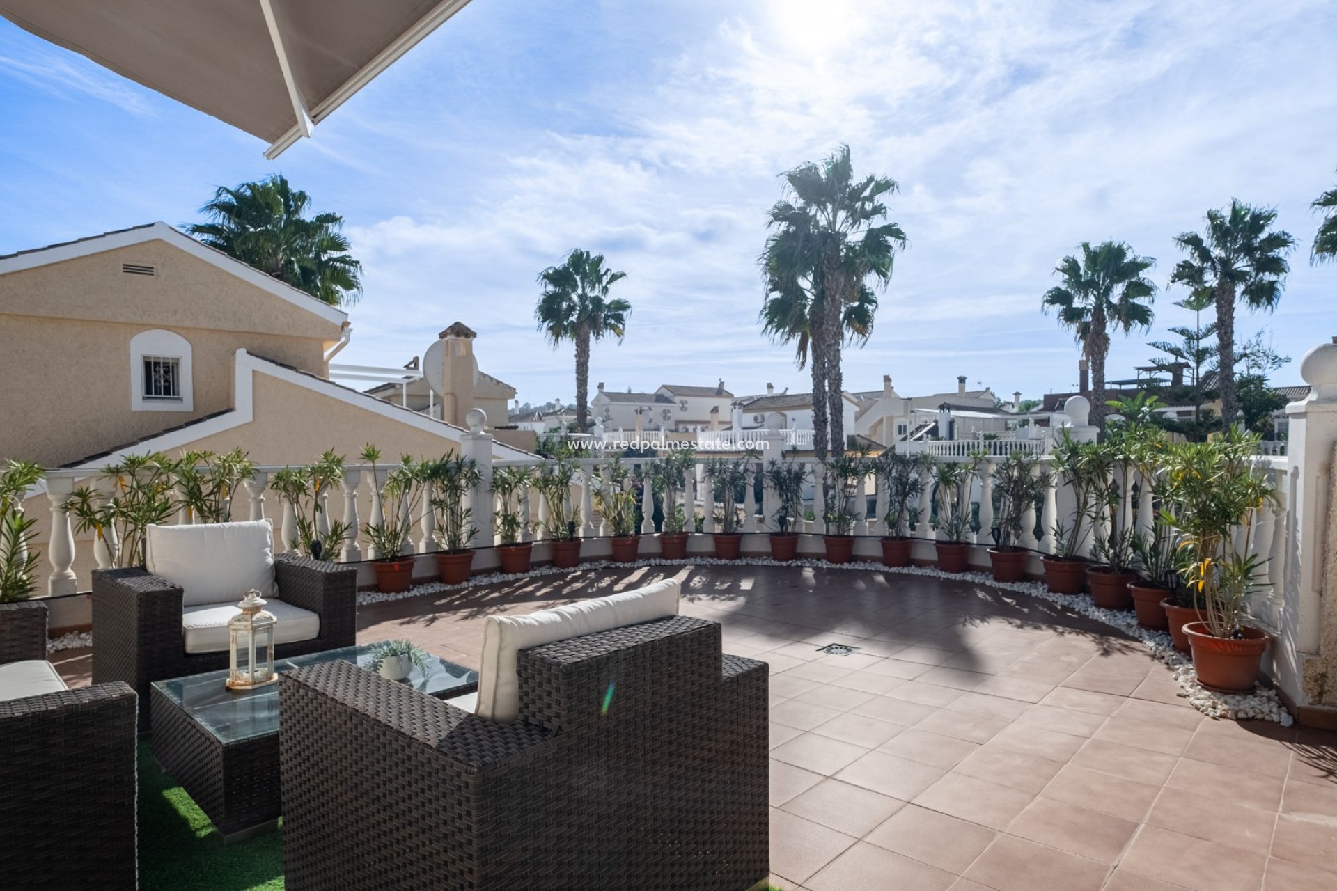 Revente - Villa -
Santa Pola