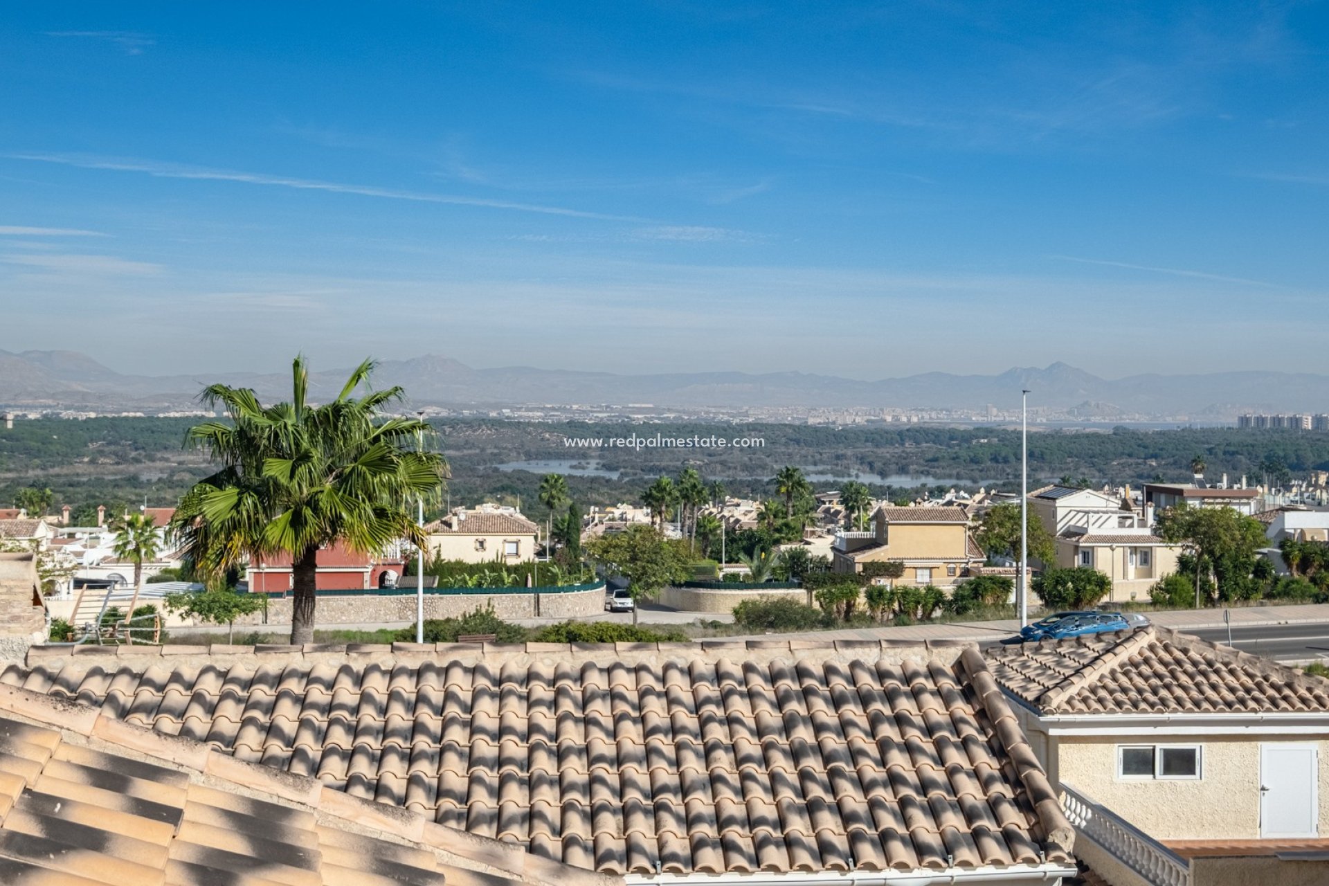 Revente - Villa -
Santa Pola