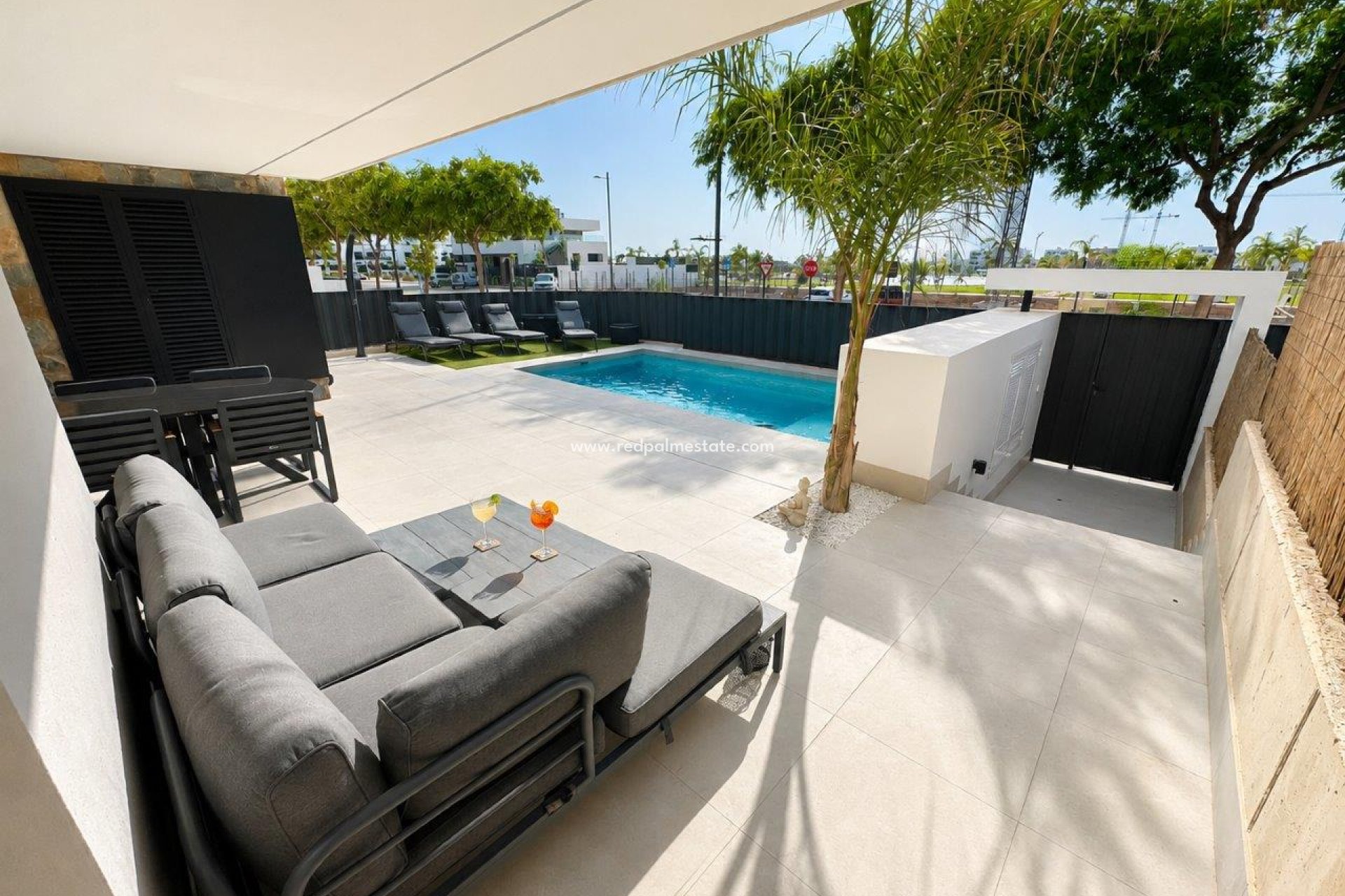 Revente - Villa -
Santa Rosalia Resort - Inland