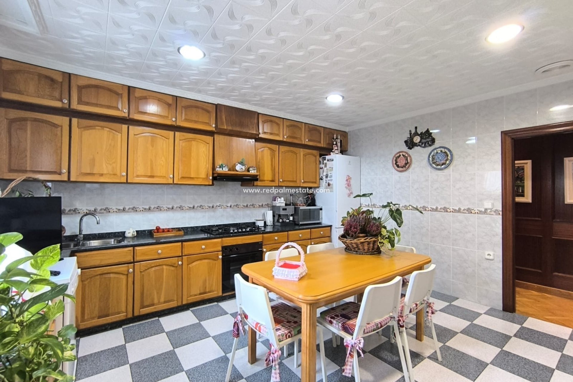 Revente - Villa -
Sax - Inland
