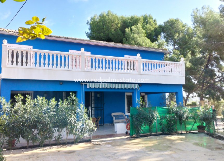 Revente - Villa -
Sax - Inland