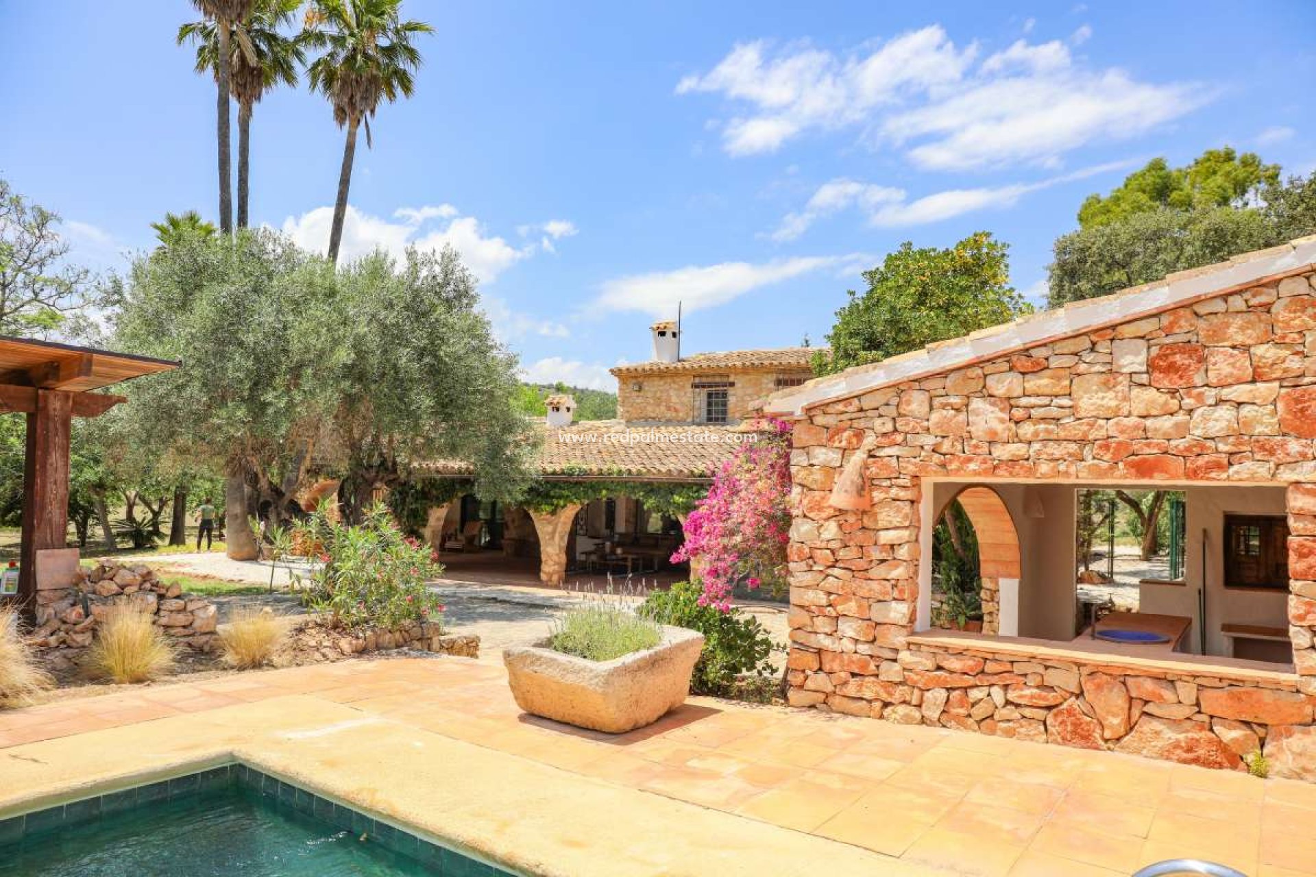 Revente - Villa -
Senija - Inland