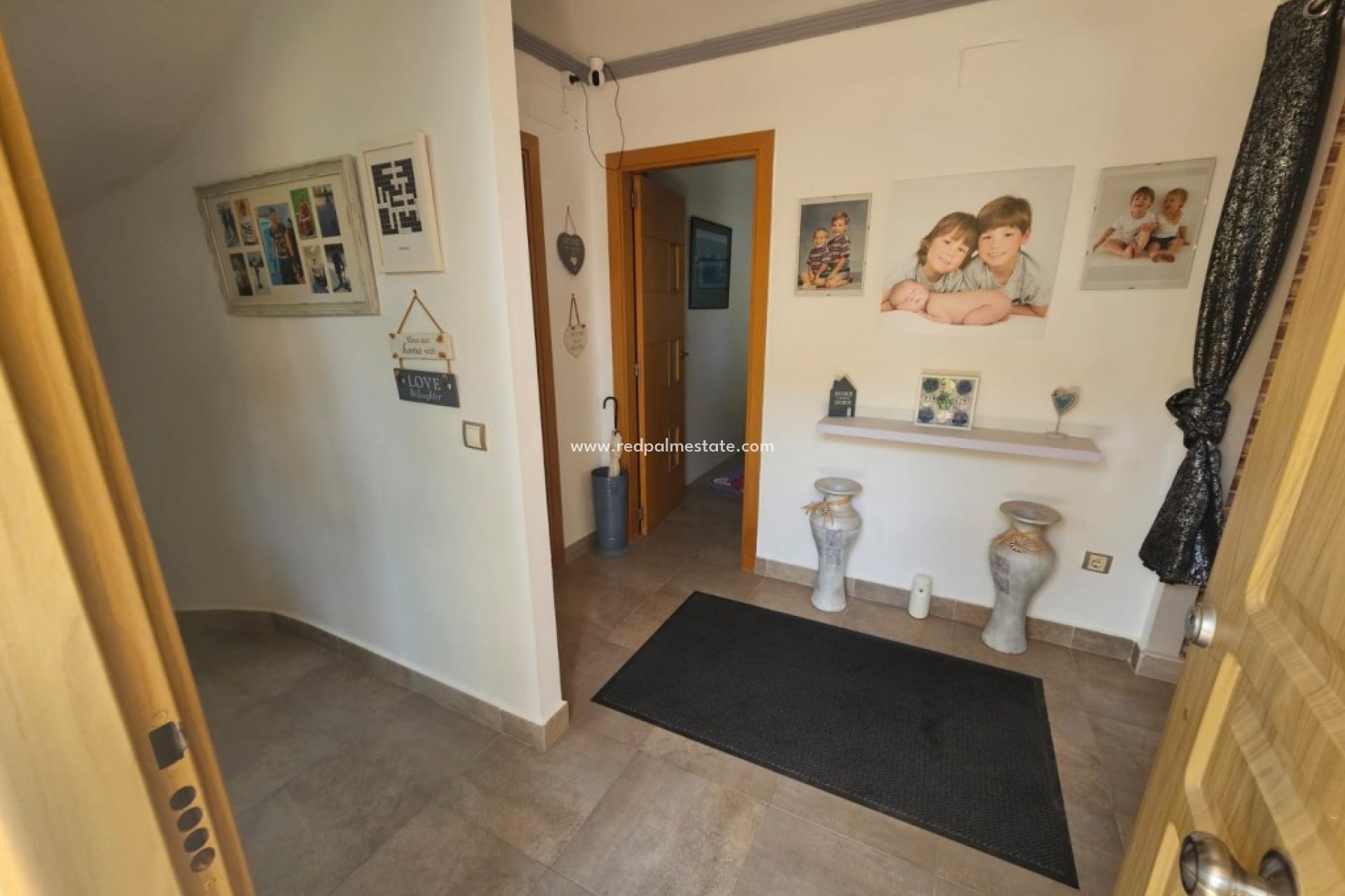 Revente - Villa -
Sierra Cortina - Inland