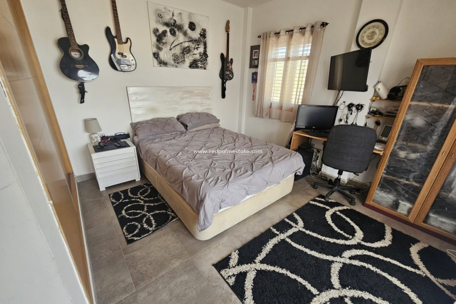 Revente - Villa -
Sierra Cortina - Inland