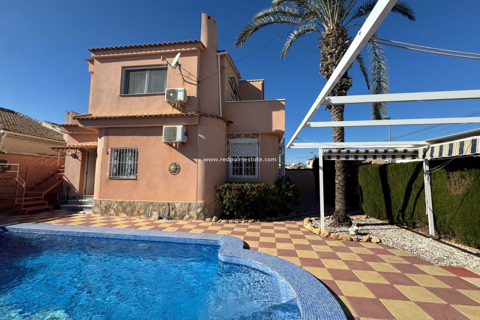 Revente - Villa -
Torre de la Horadada - Mil Palmeras