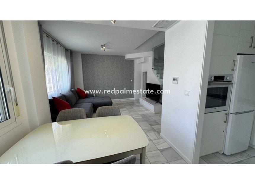 Revente - Villa -
Torrevieja - Aguas Nueva