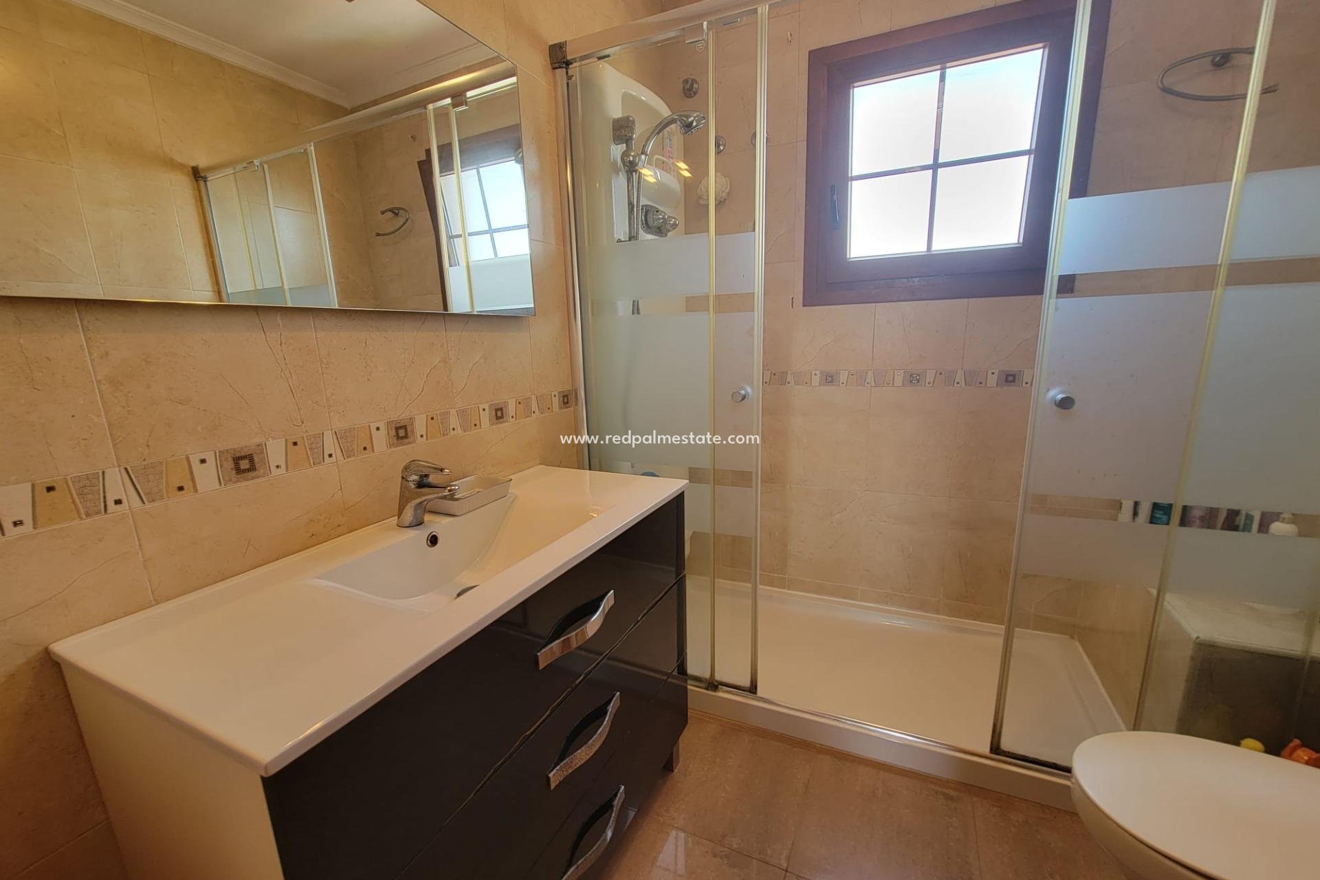 Revente - Villa -
Torrevieja - Aguas Nueva