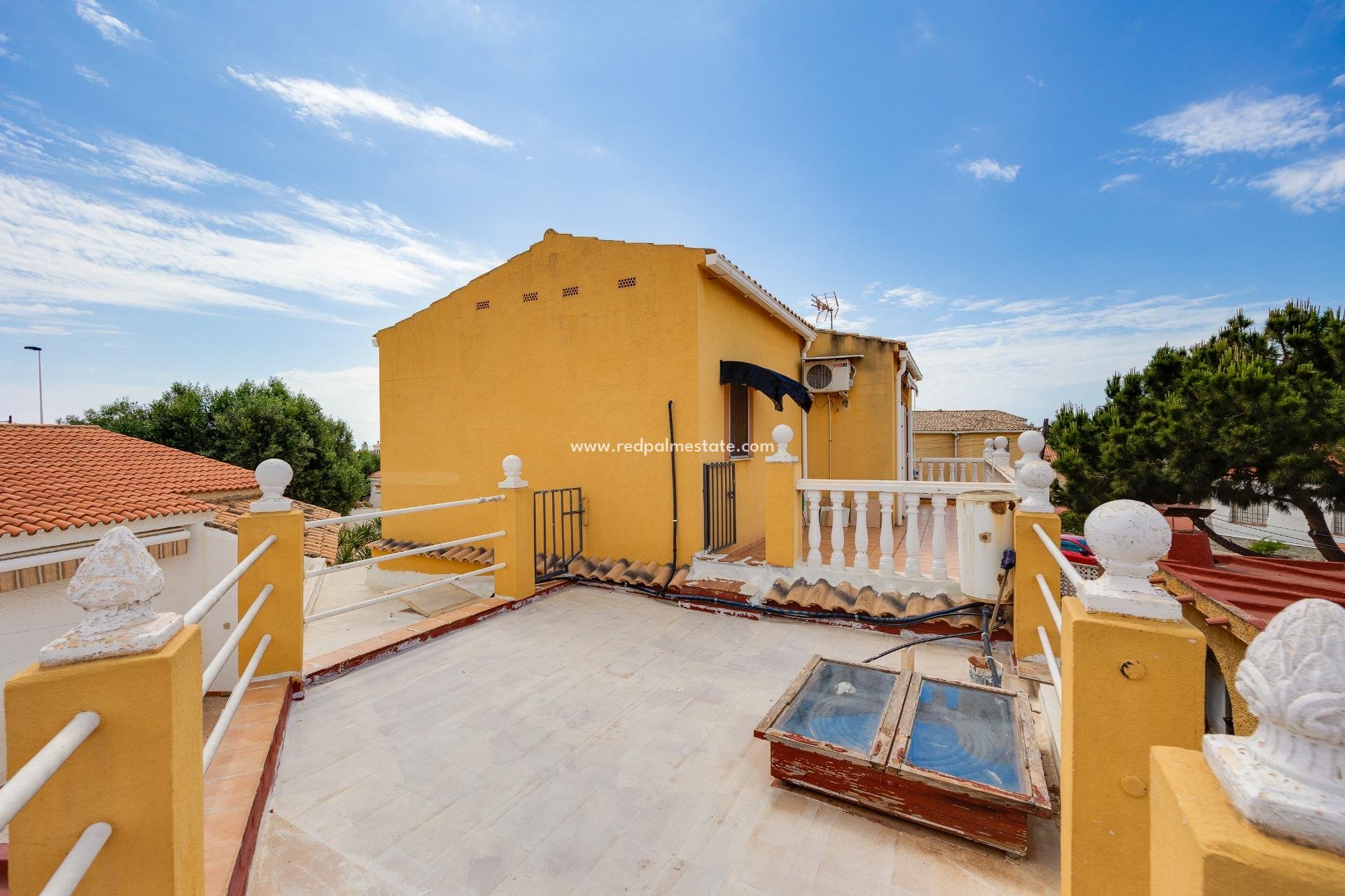 Revente - Villa -
Torrevieja - Aguas Nueva
