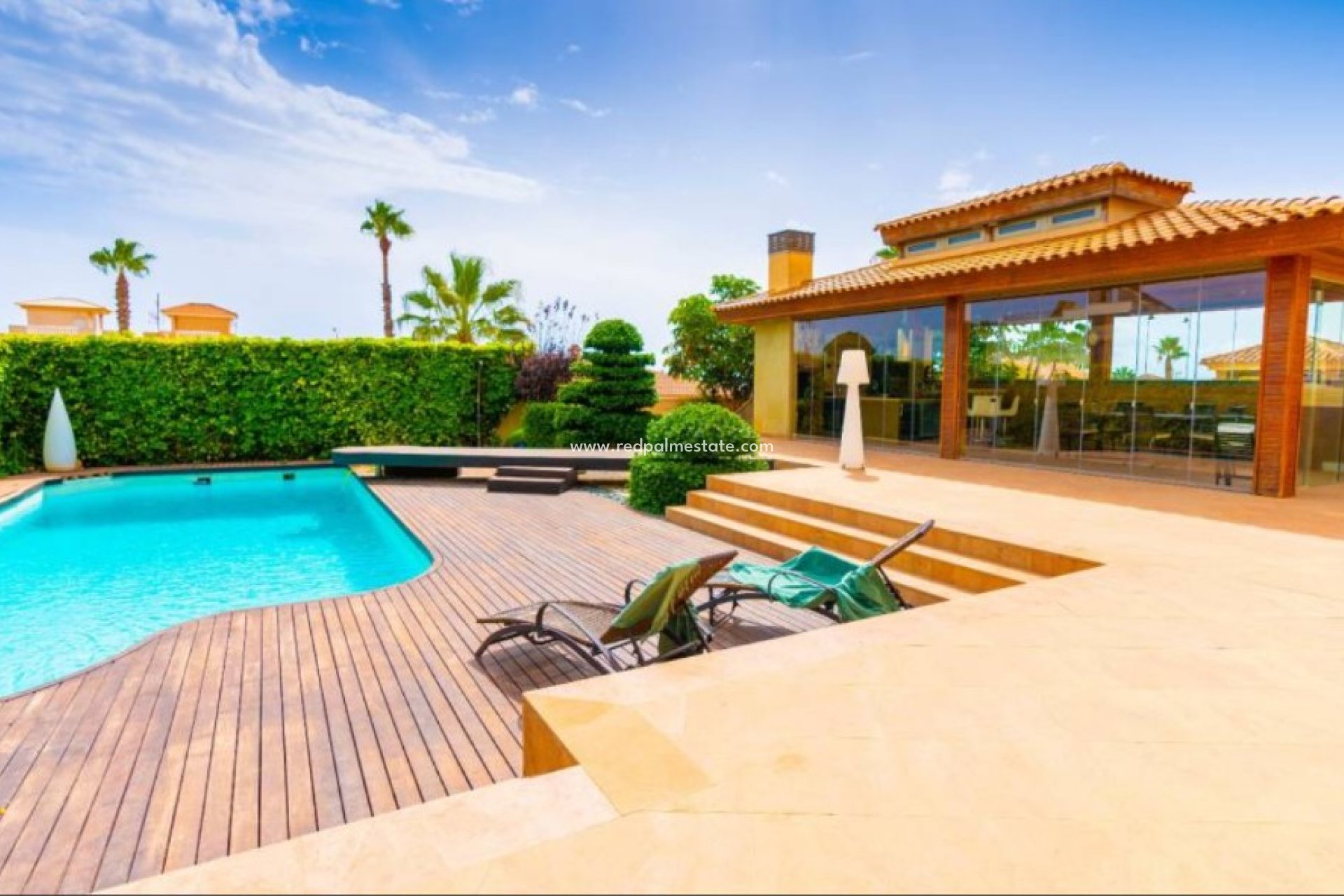 Revente - Villa -
Torrevieja - Aguas Nueva