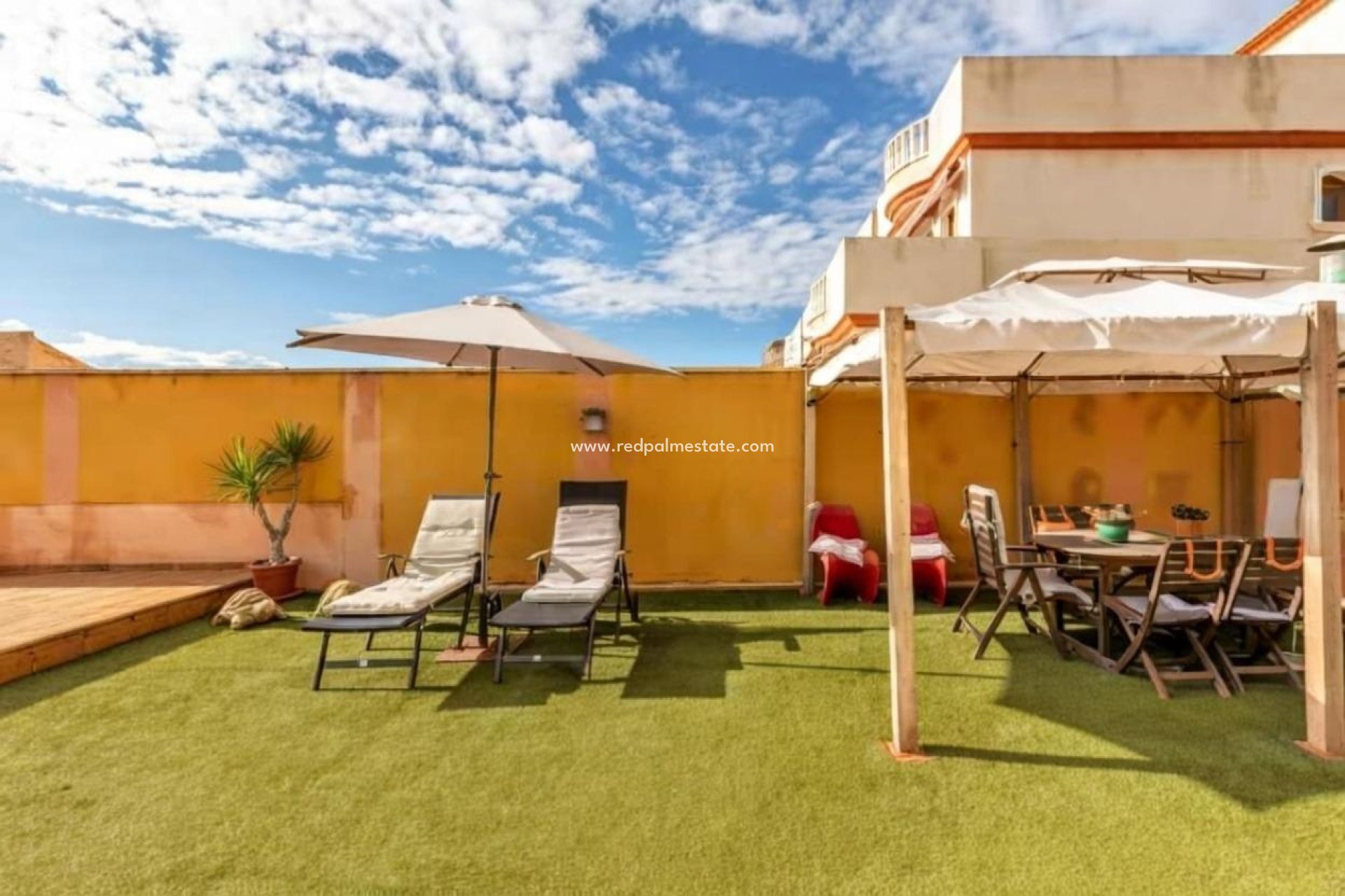 Revente - Villa -
Torrevieja - Aguas Nueva