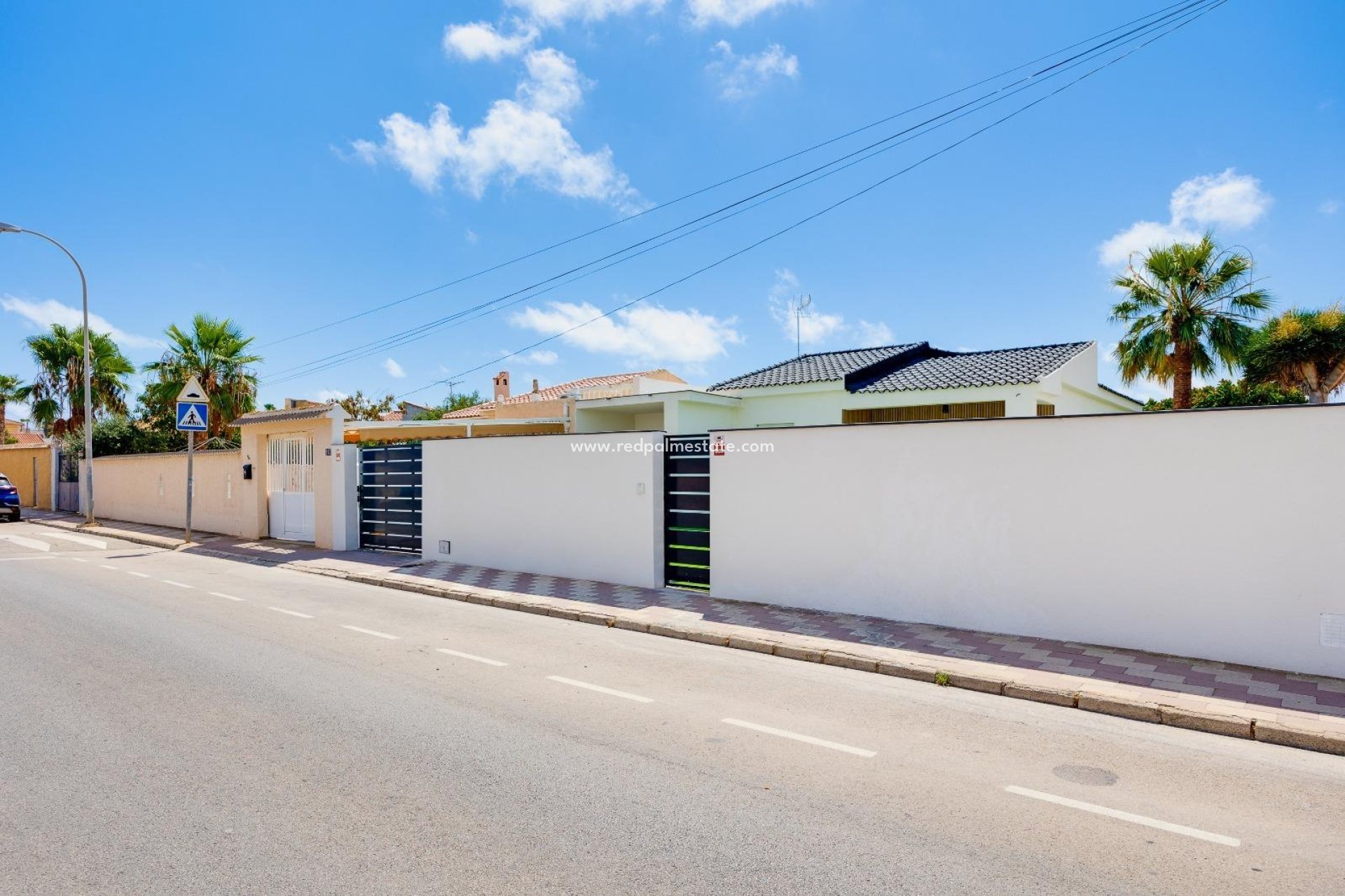 Revente - Villa -
Torrevieja - El limonar