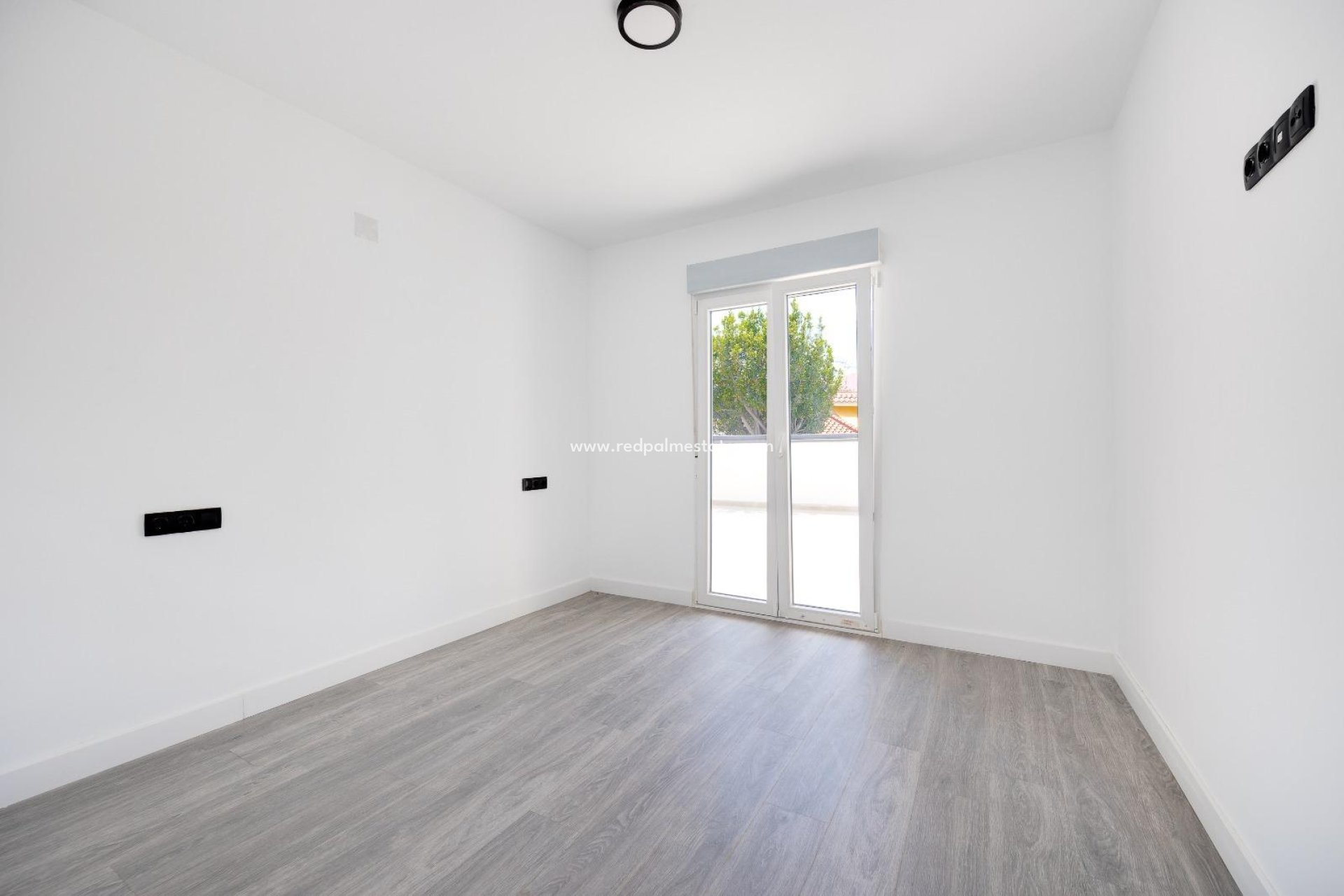 Revente - Villa -
Torrevieja - El limonar