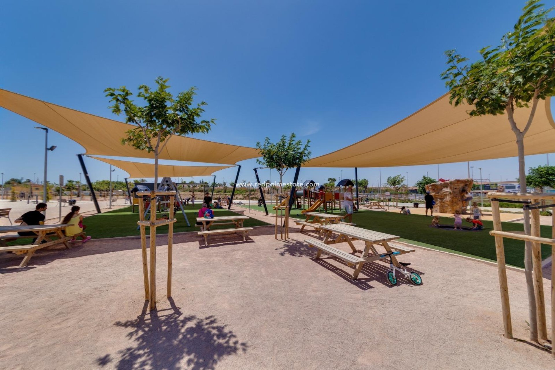 Revente - Villa -
Torrevieja - El limonar