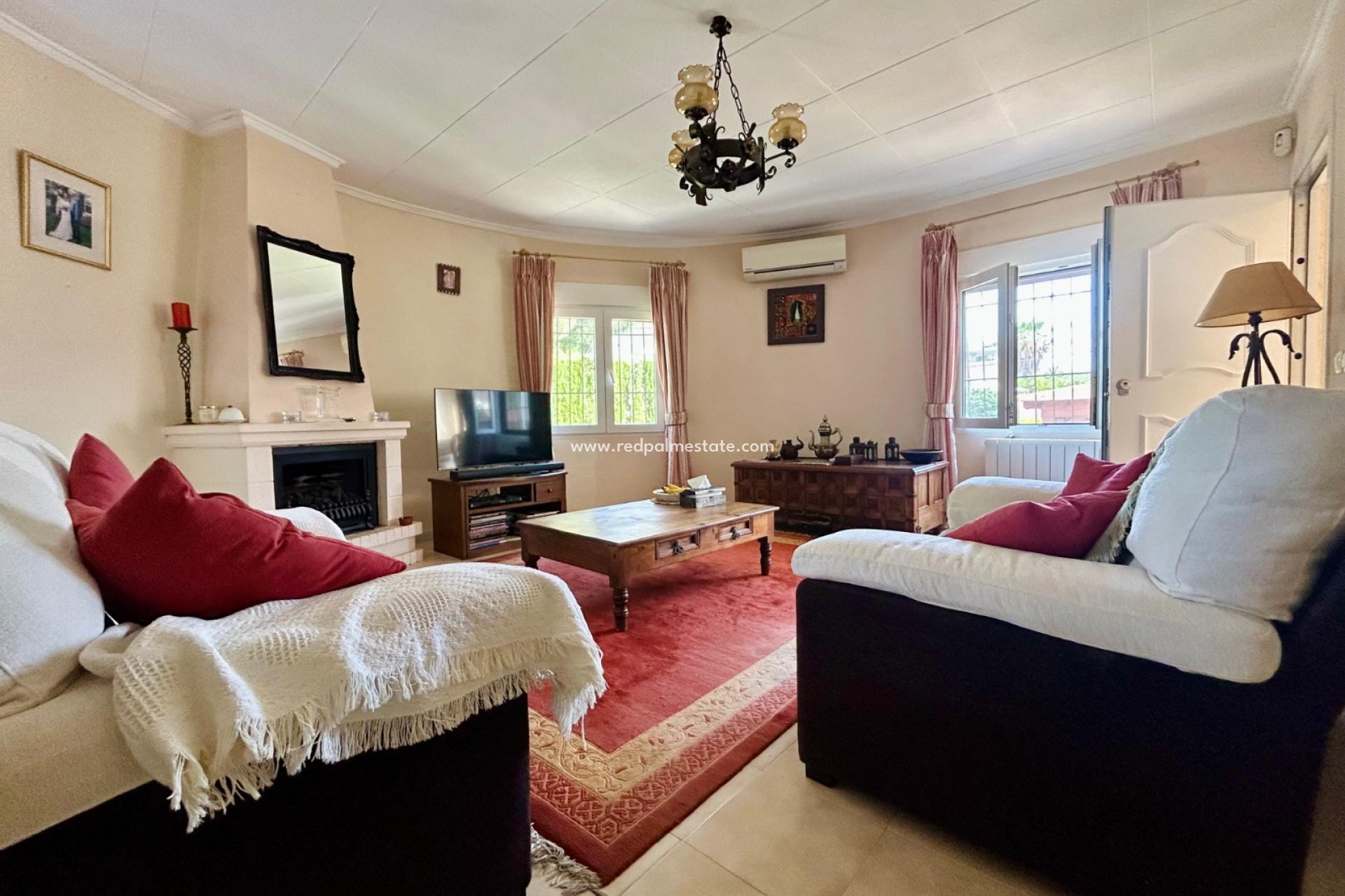 Revente - Villa -
Torrevieja - Inland