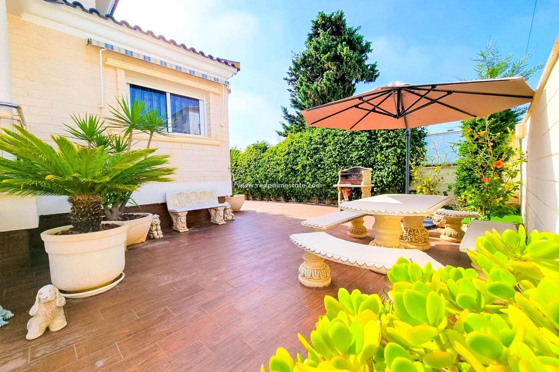 Revente - Villa -
Torrevieja - La Mata