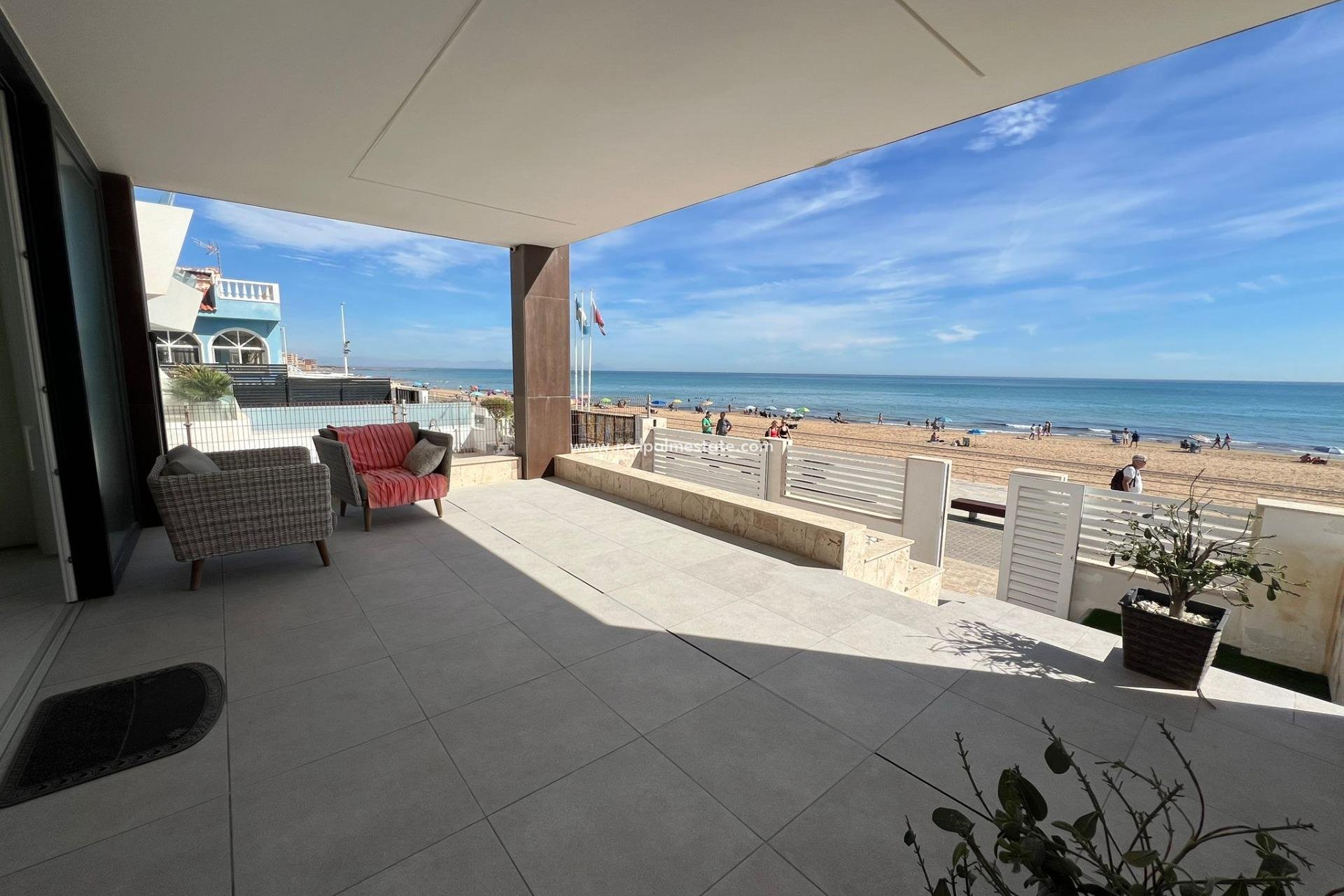 Revente - Villa -
Torrevieja - La Mata