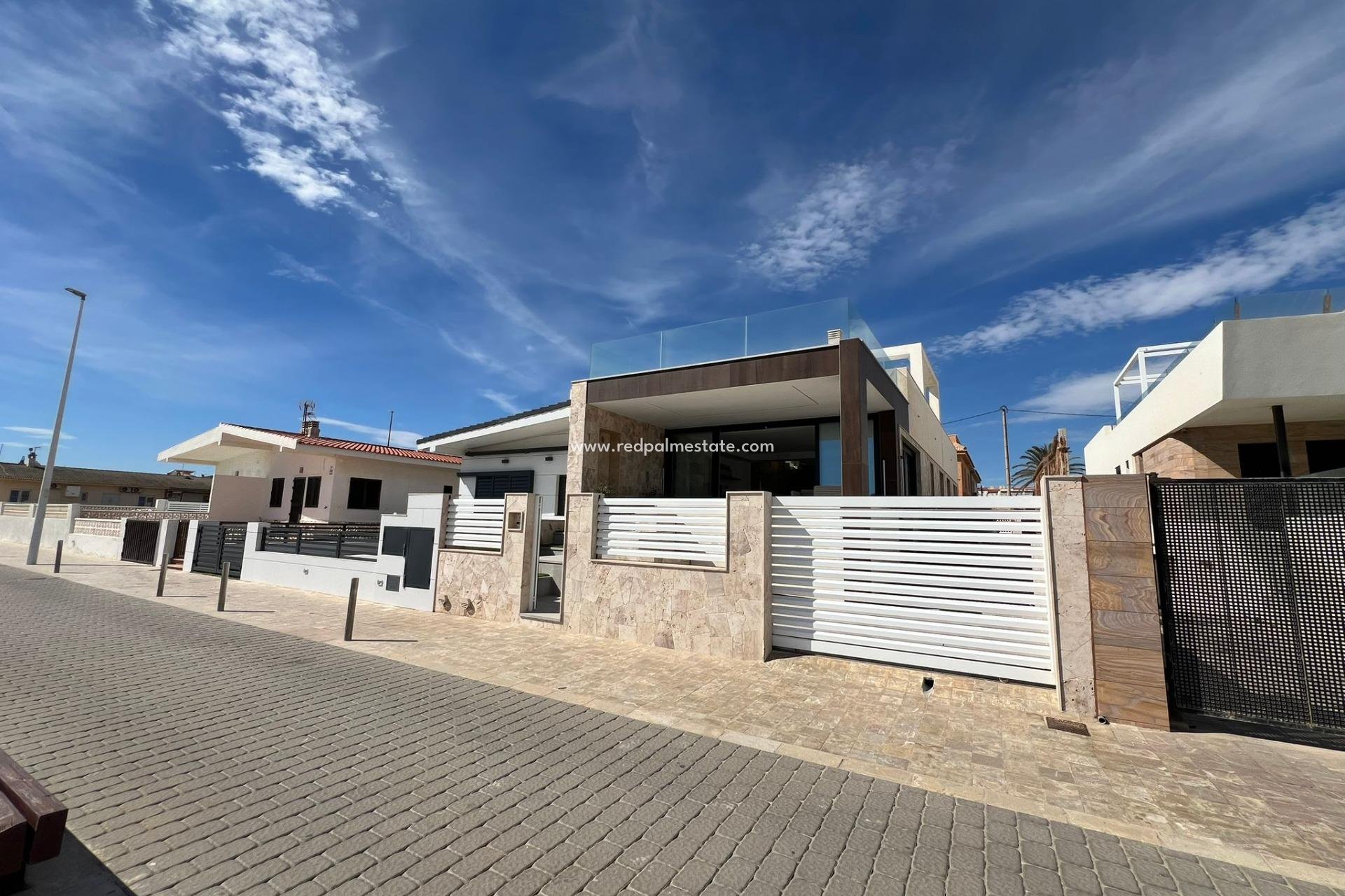 Revente - Villa -
Torrevieja - La Mata
