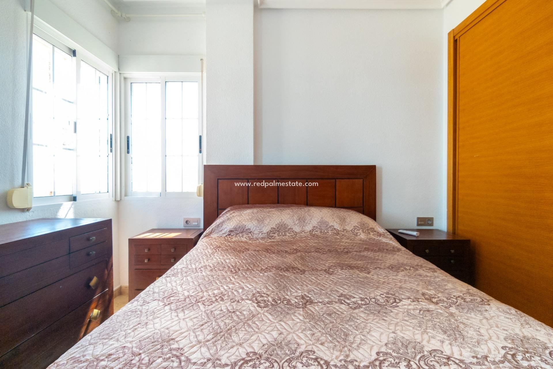 Revente - Villa -
Torrevieja - La Mata