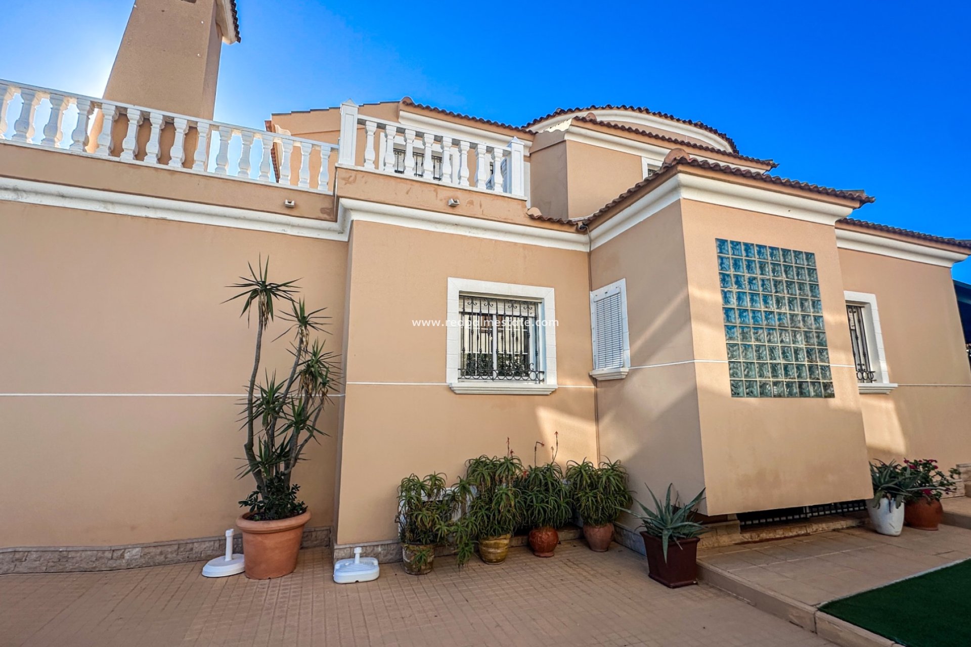 Revente - Villa -
Torrevieja - La Mata