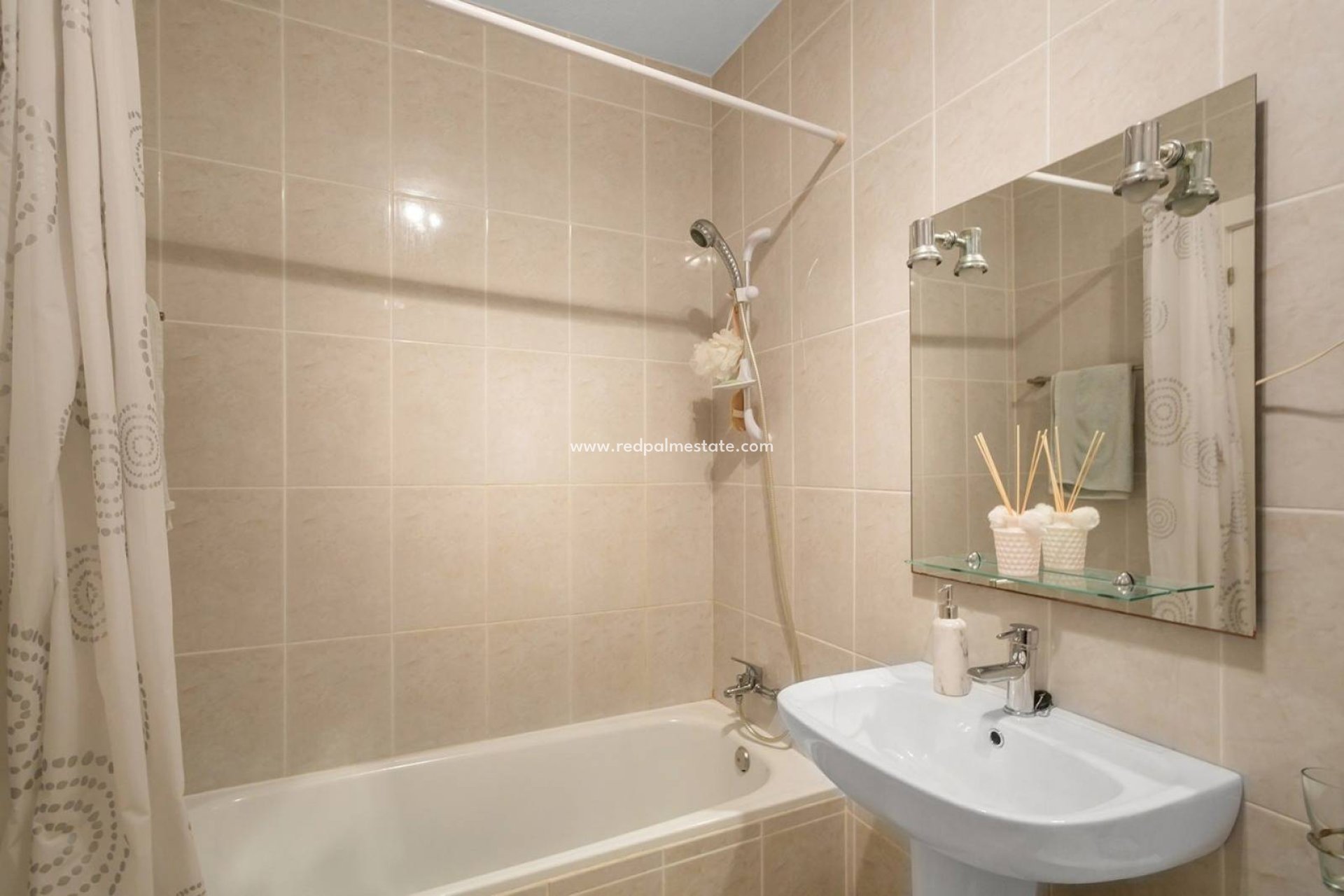 Revente - Villa -
Torrevieja - La Mata