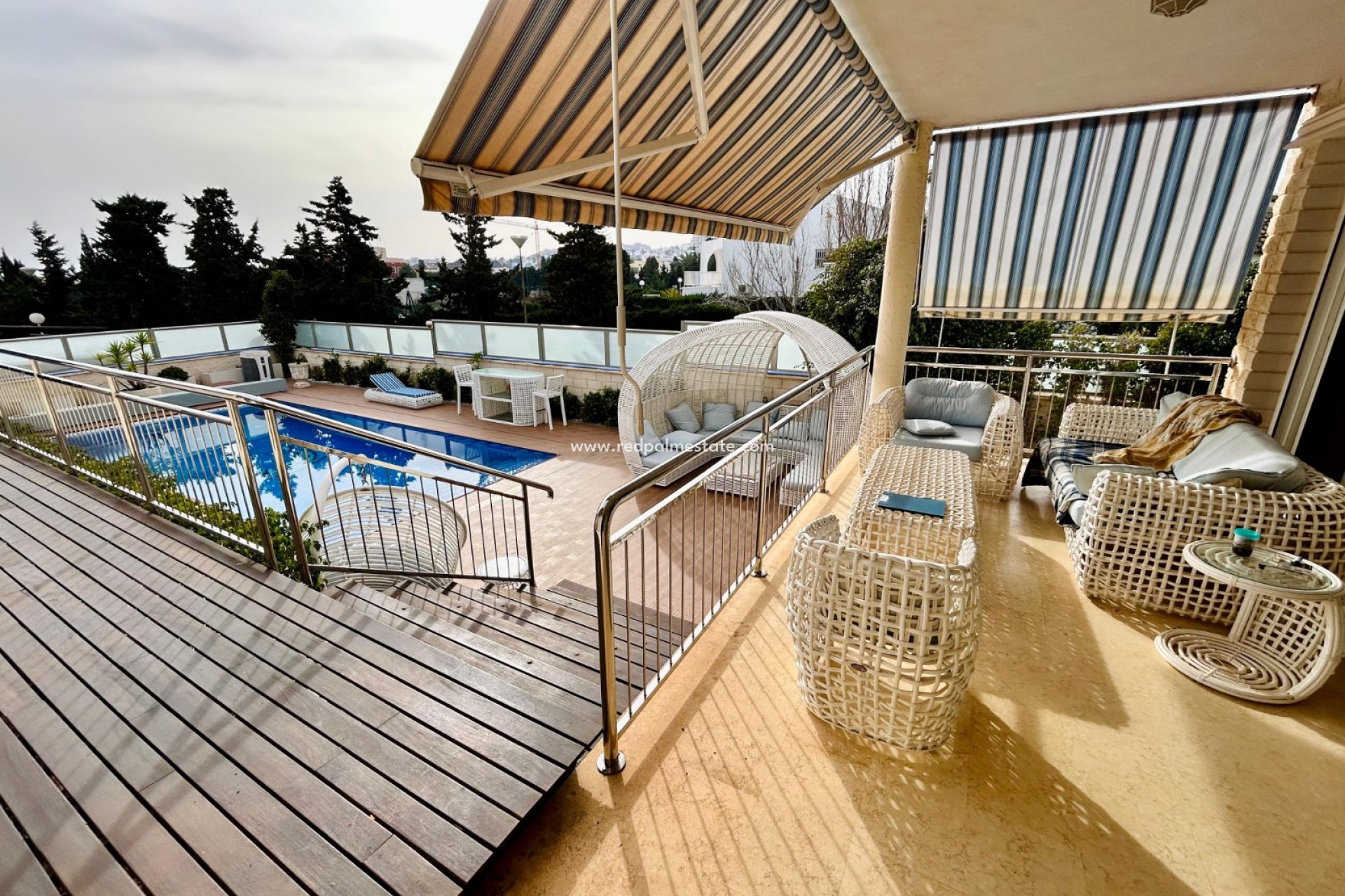 Revente - Villa -
Torrevieja - La Mata