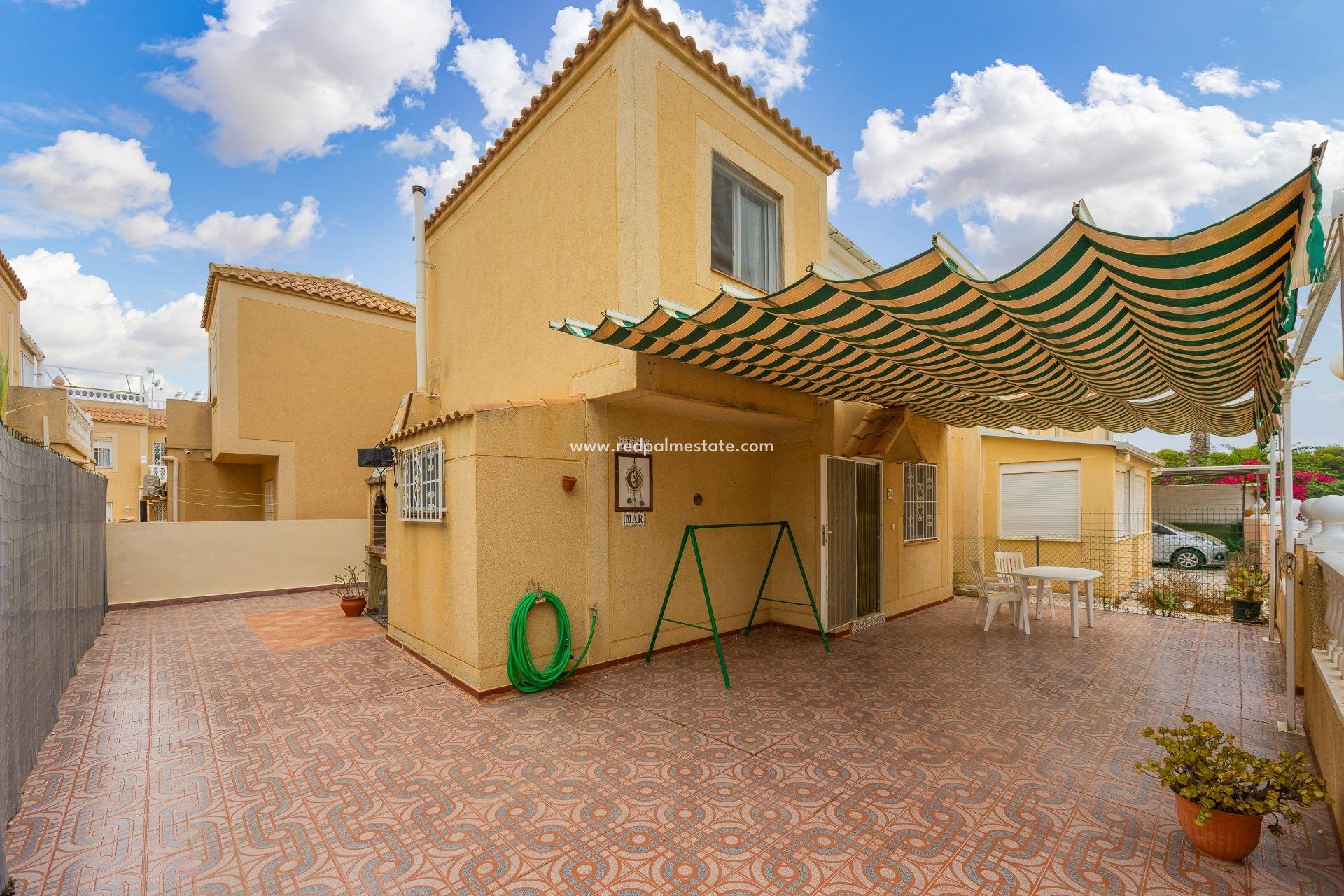 Revente - Villa -
Torrevieja - La Siesta - El Salado - Torreta