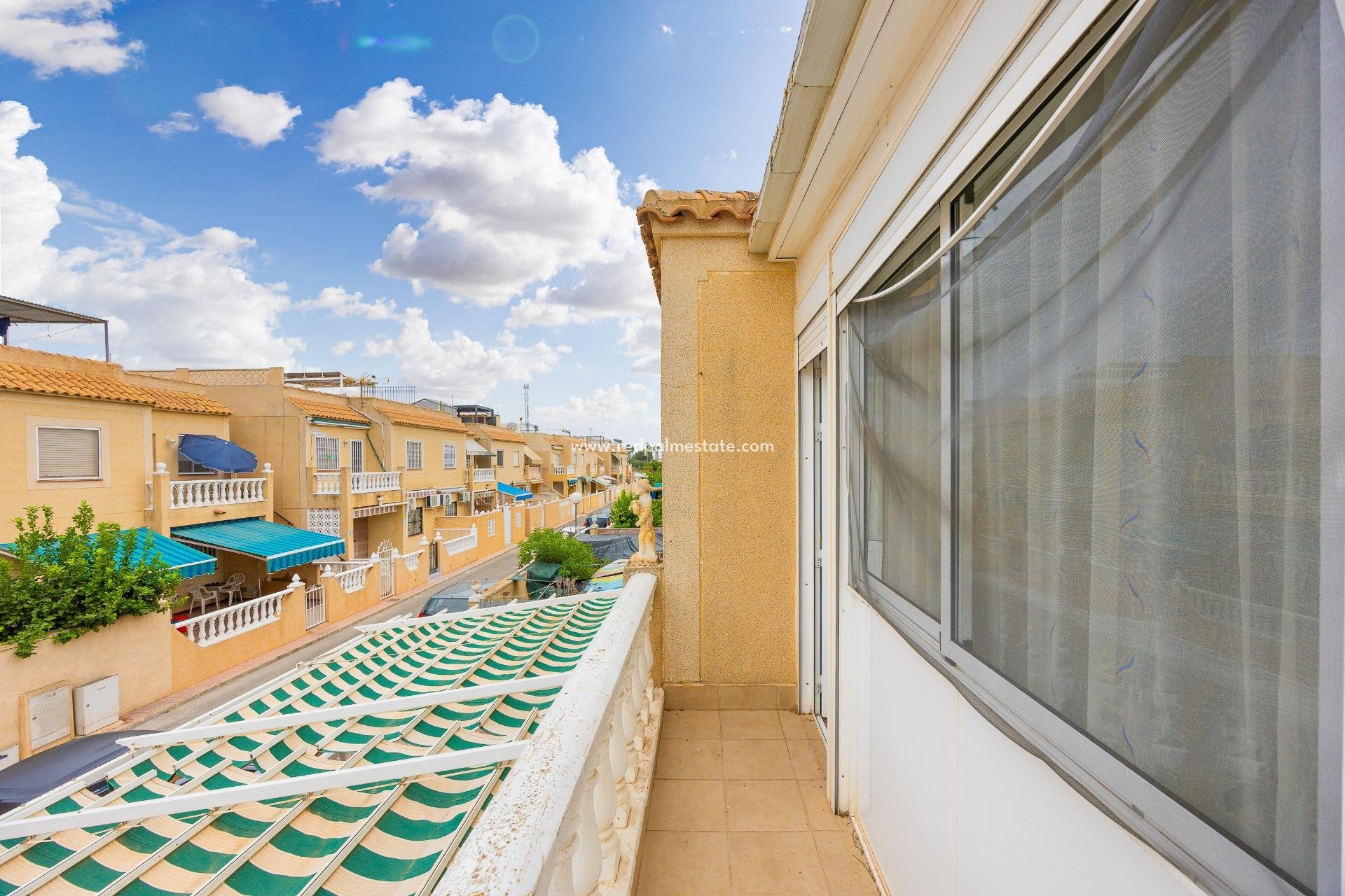 Revente - Villa -
Torrevieja - La Siesta - El Salado - Torreta