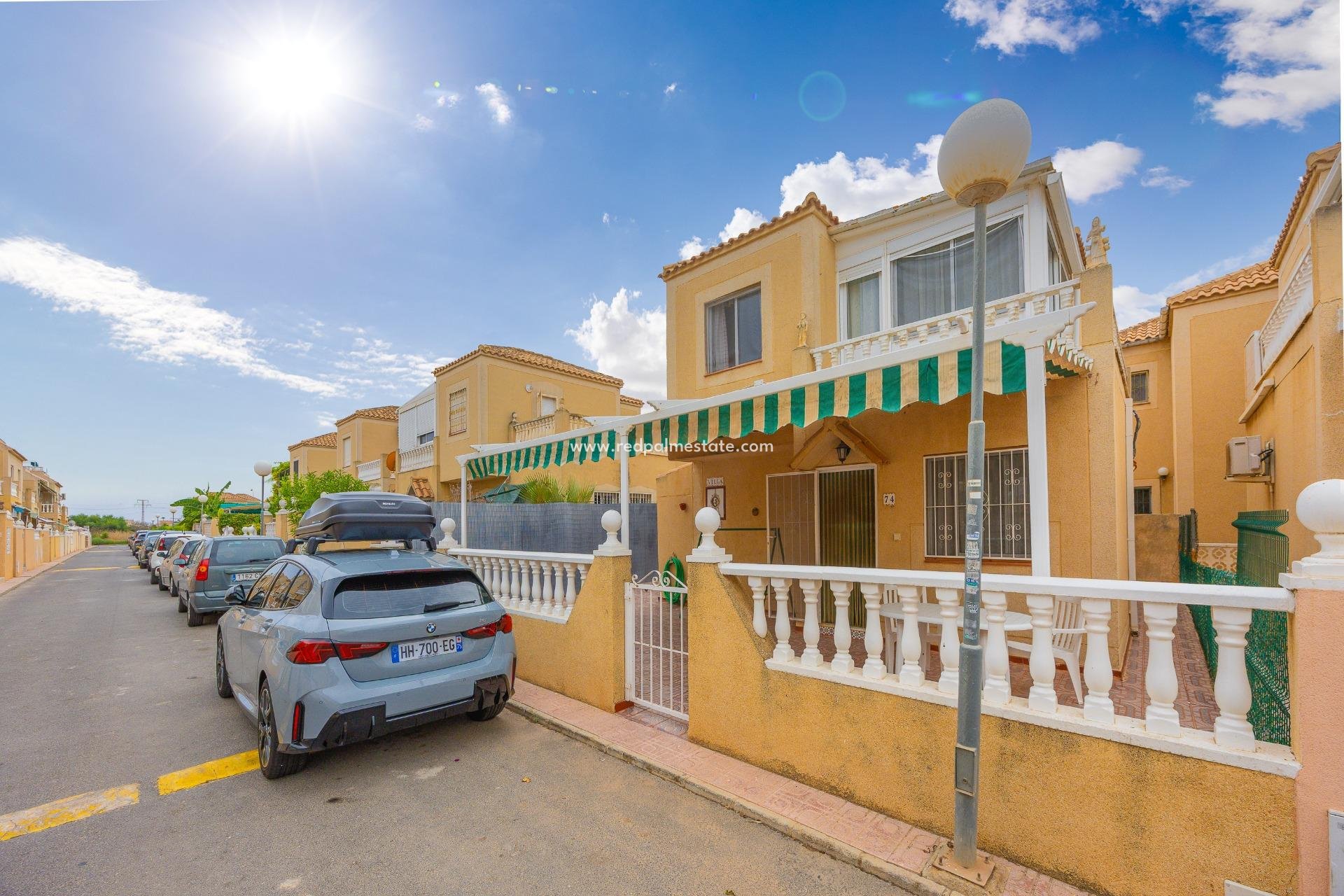 Revente - Villa -
Torrevieja - La Siesta - El Salado - Torreta