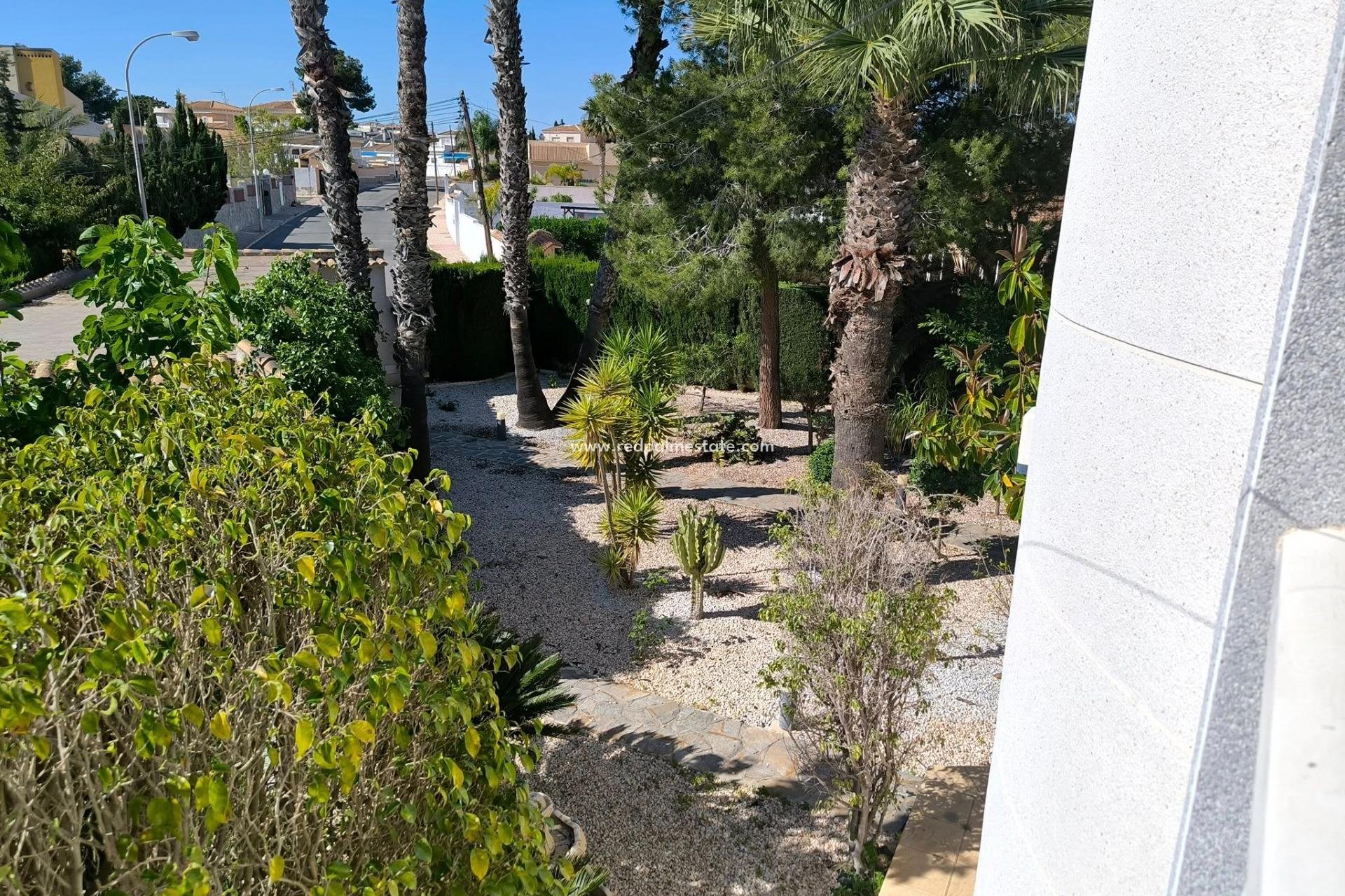 Revente - Villa -
Torrevieja - La Siesta - El Salado - Torreta