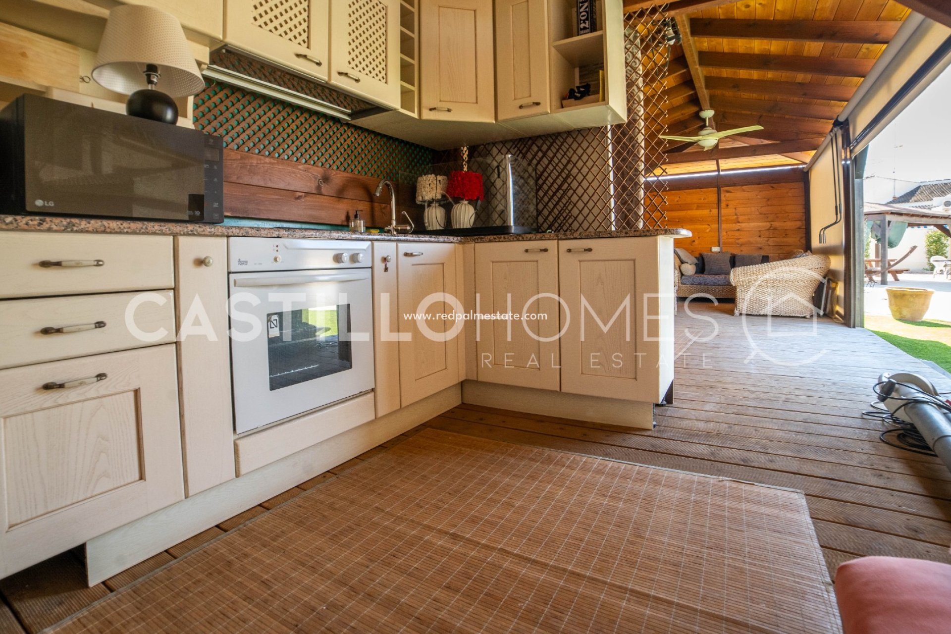 Revente - Villa -
Torrevieja - La Siesta - El Salado -  Torreta