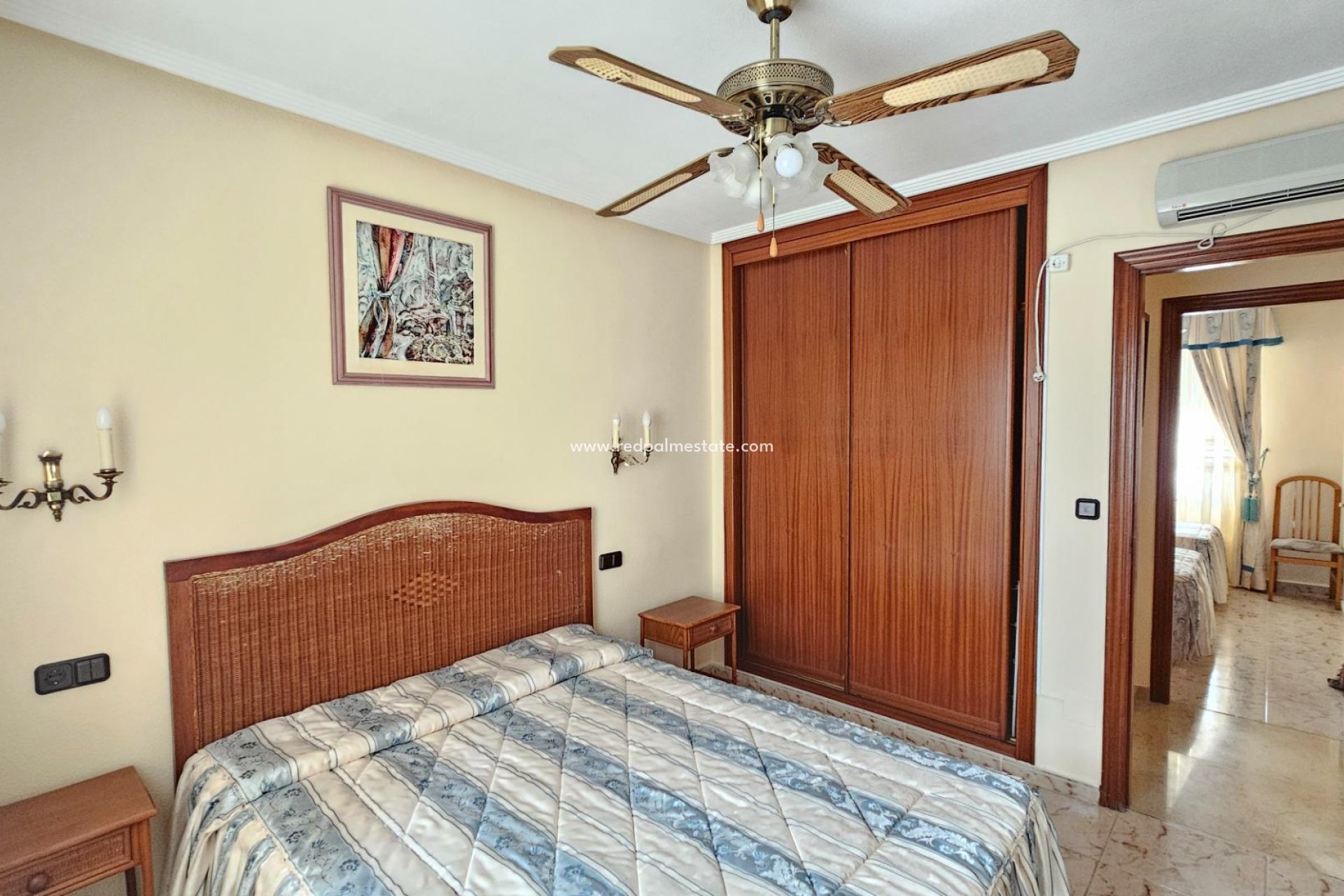 Revente - Villa -
Torrevieja - La Siesta - El Salado -  Torreta