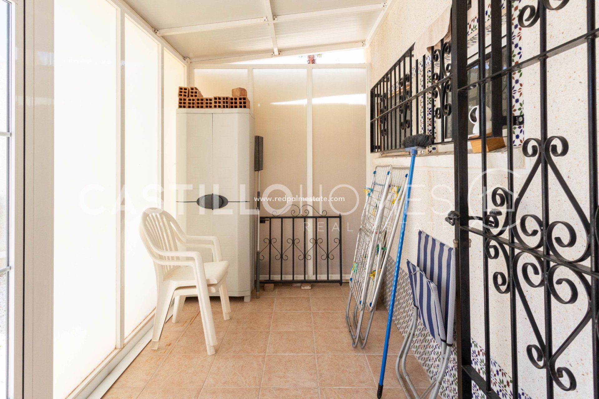 Revente - Villa -
Torrevieja - La Siesta - El Salado - Torreta