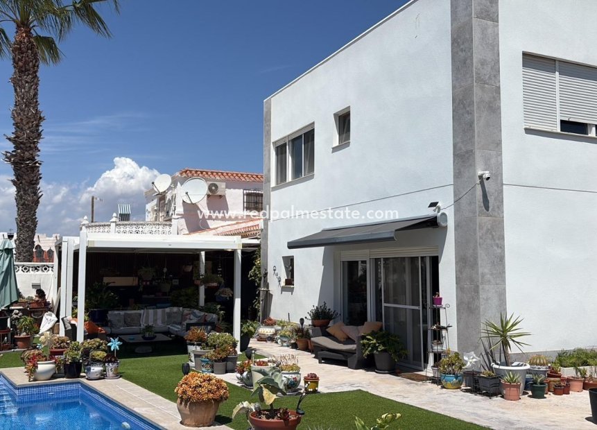 Revente - Villa -
Torrevieja - La Siesta - El Salado - Torreta