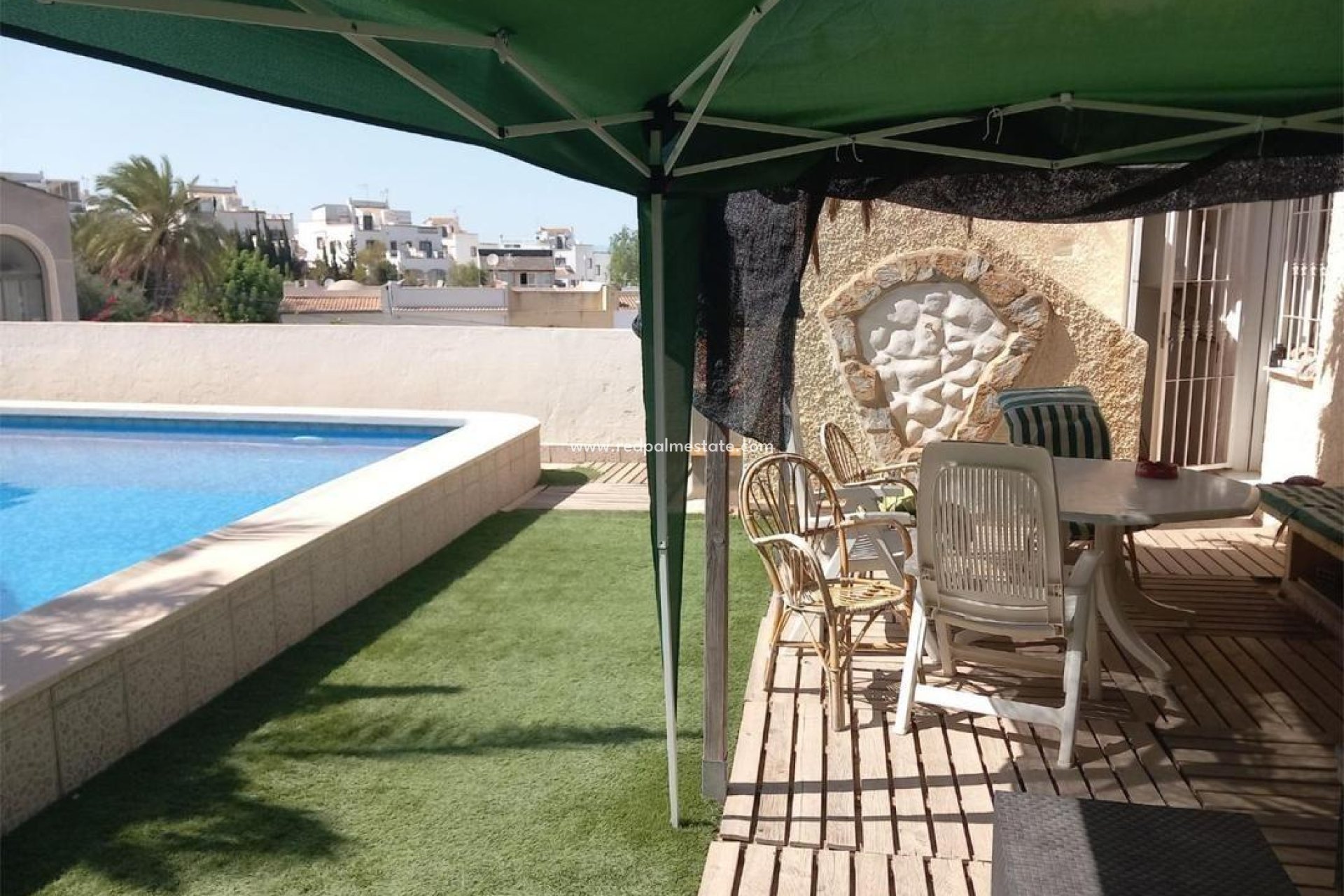 Revente - Villa -
Torrevieja - Los altos