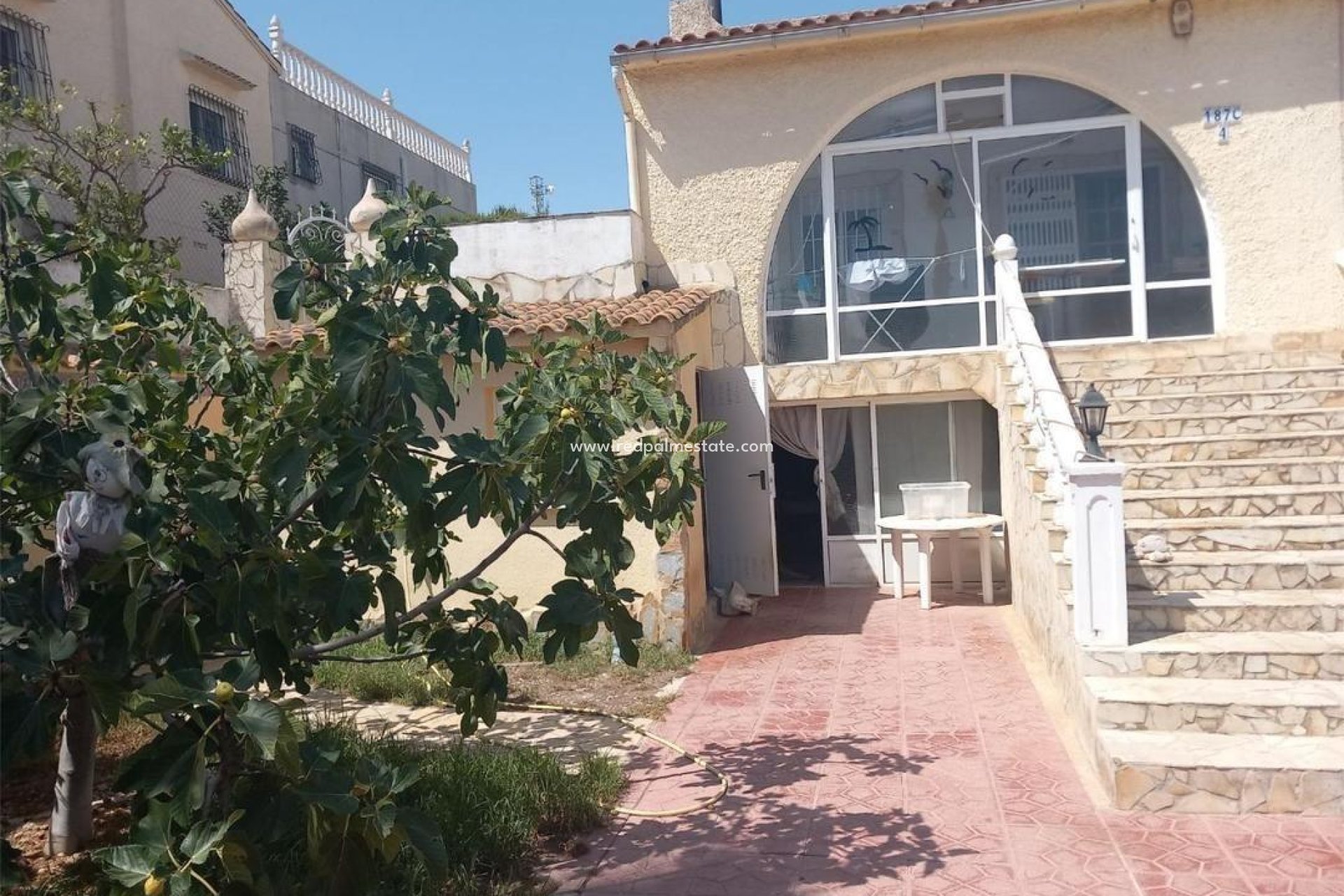 Revente - Villa -
Torrevieja - Los altos