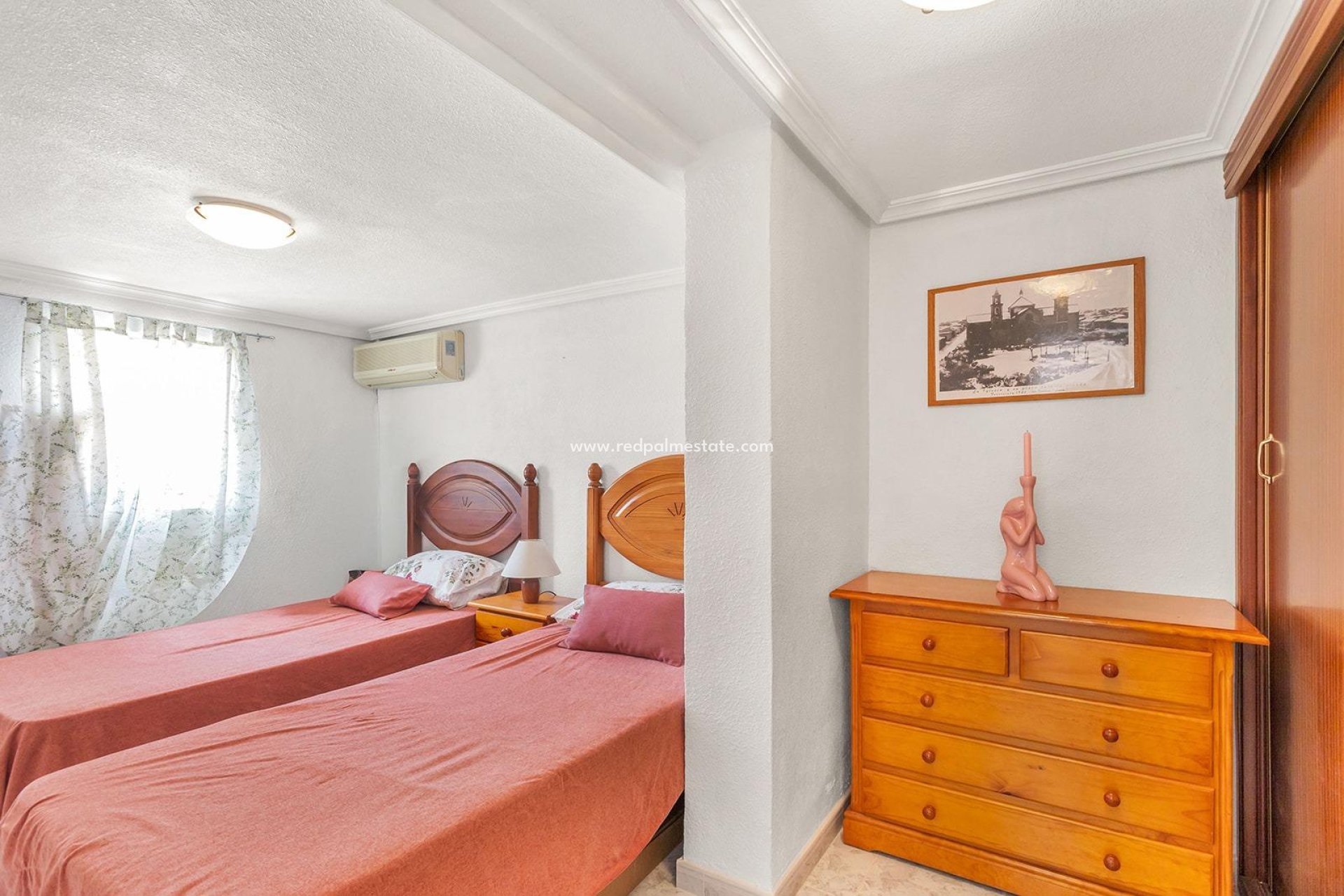 Revente - Villa -
Torrevieja - Los balcones