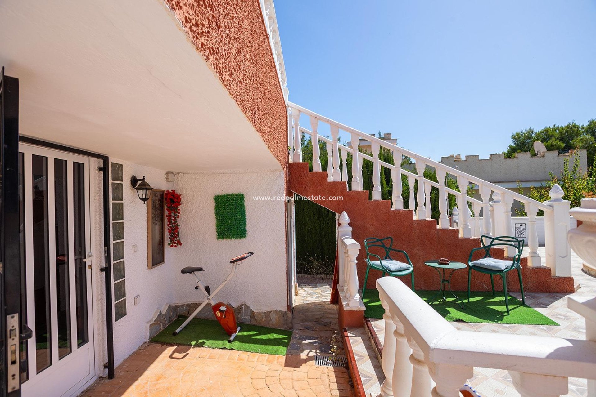 Revente - Villa -
Torrevieja - Los balcones