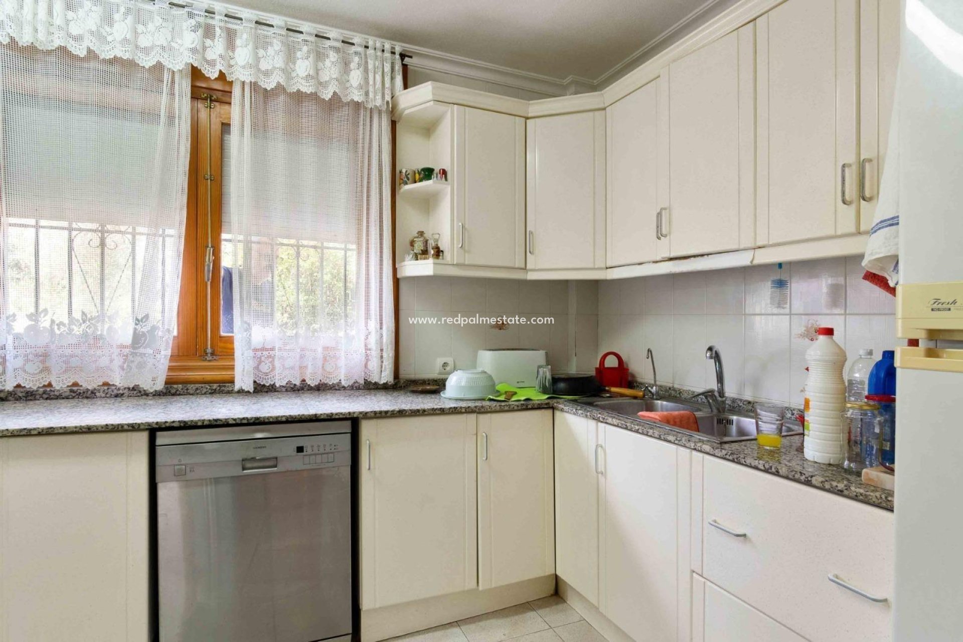 Revente - Villa -
Torrevieja - Los balcones