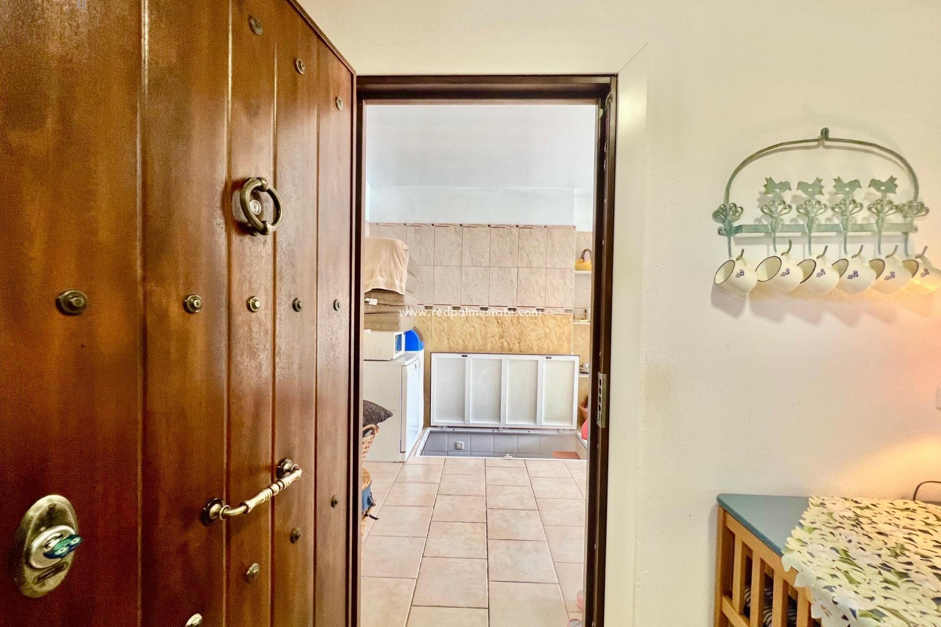Revente - Villa -
Torrevieja - Los balcones
