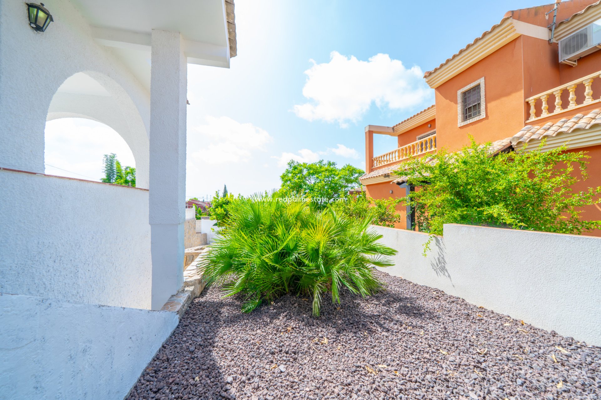 Revente - Villa -
Torrevieja - Los balcones