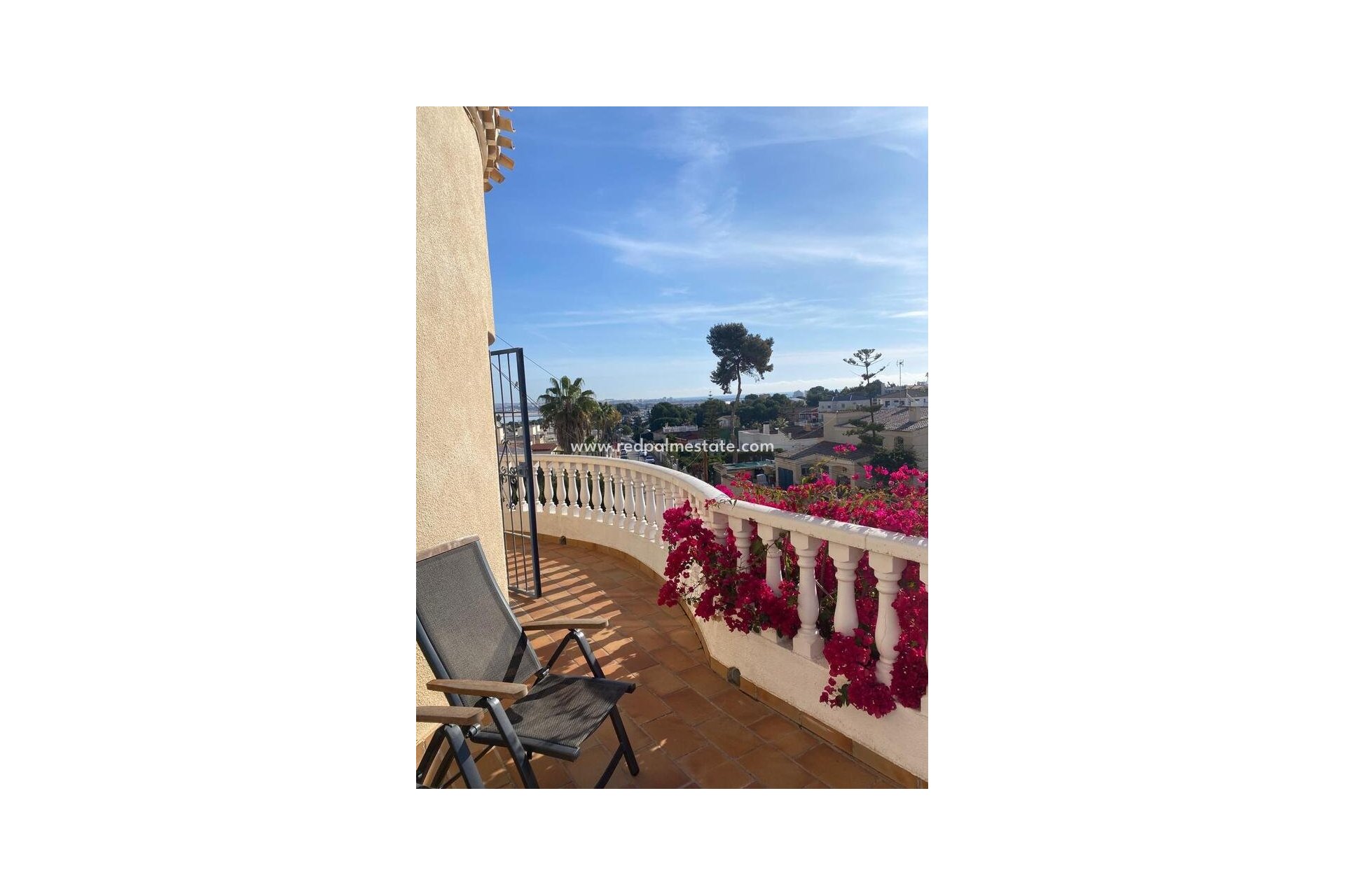 Revente - Villa -
Torrevieja - Los Balcones