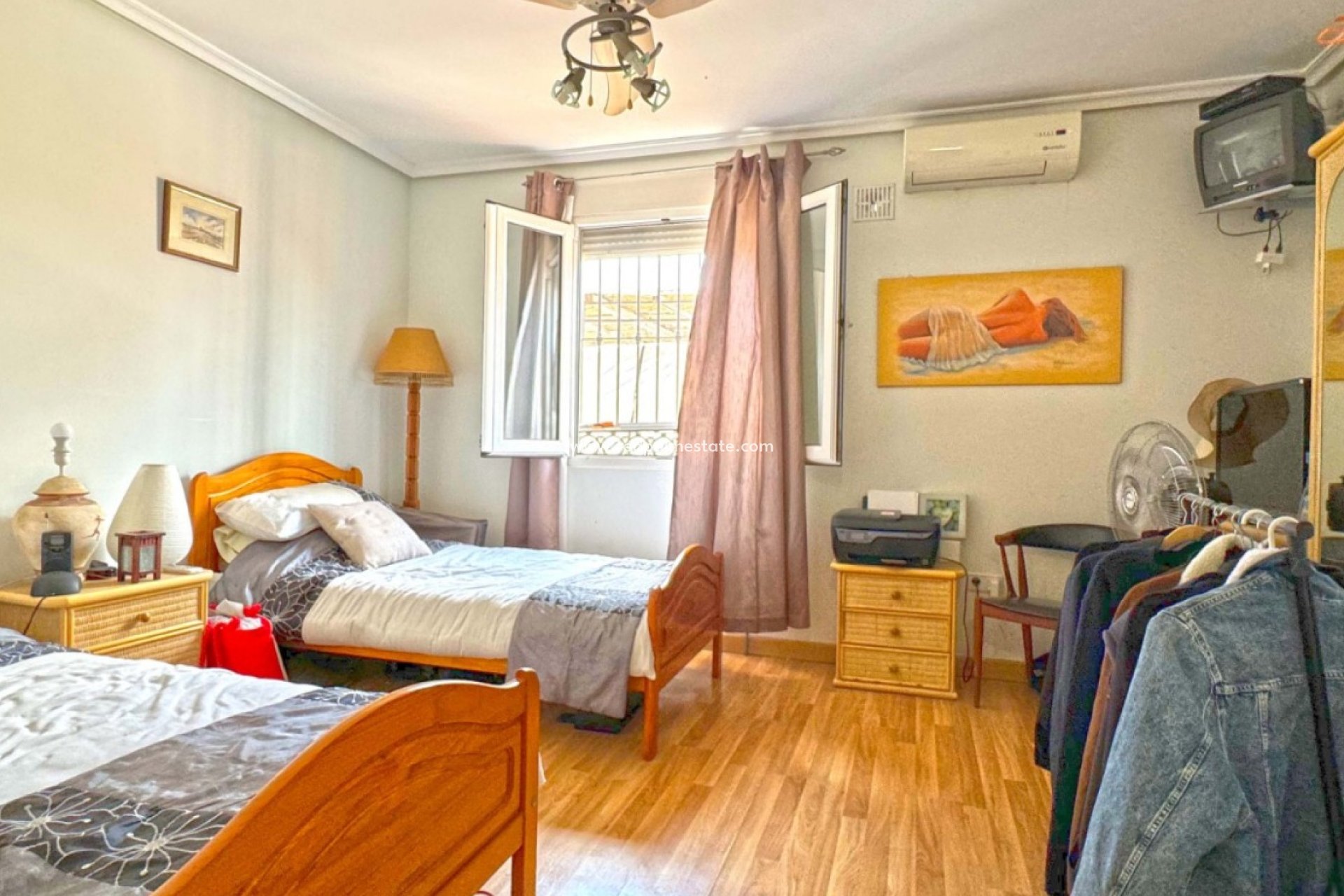 Revente - Villa -
Torrevieja - Los balcones