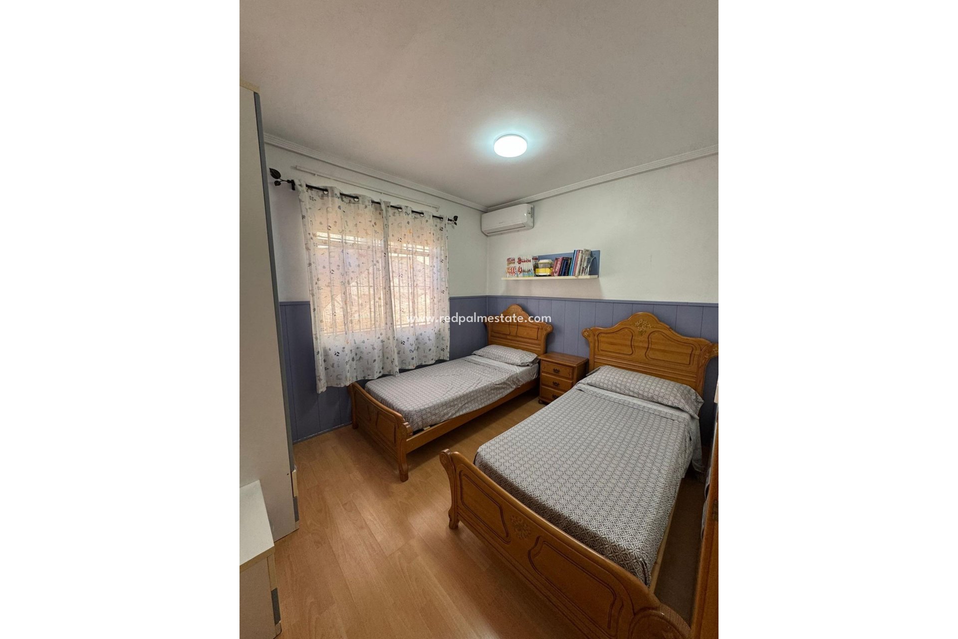 Revente - Villa -
Torrevieja - Los balcones