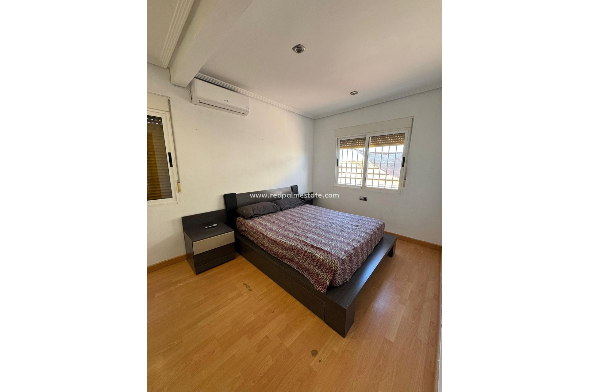 Revente - Villa -
Torrevieja - Los balcones