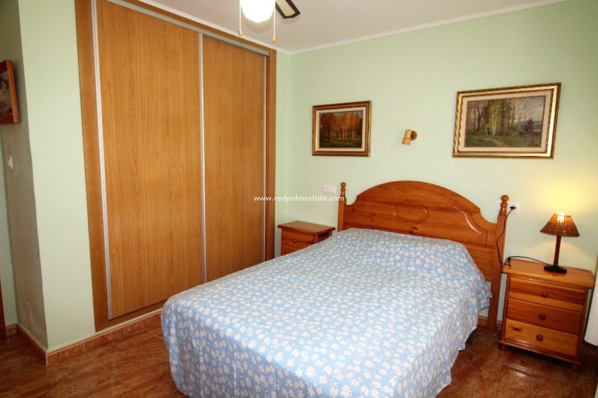 Revente - Villa -
Torrevieja - Los balcones