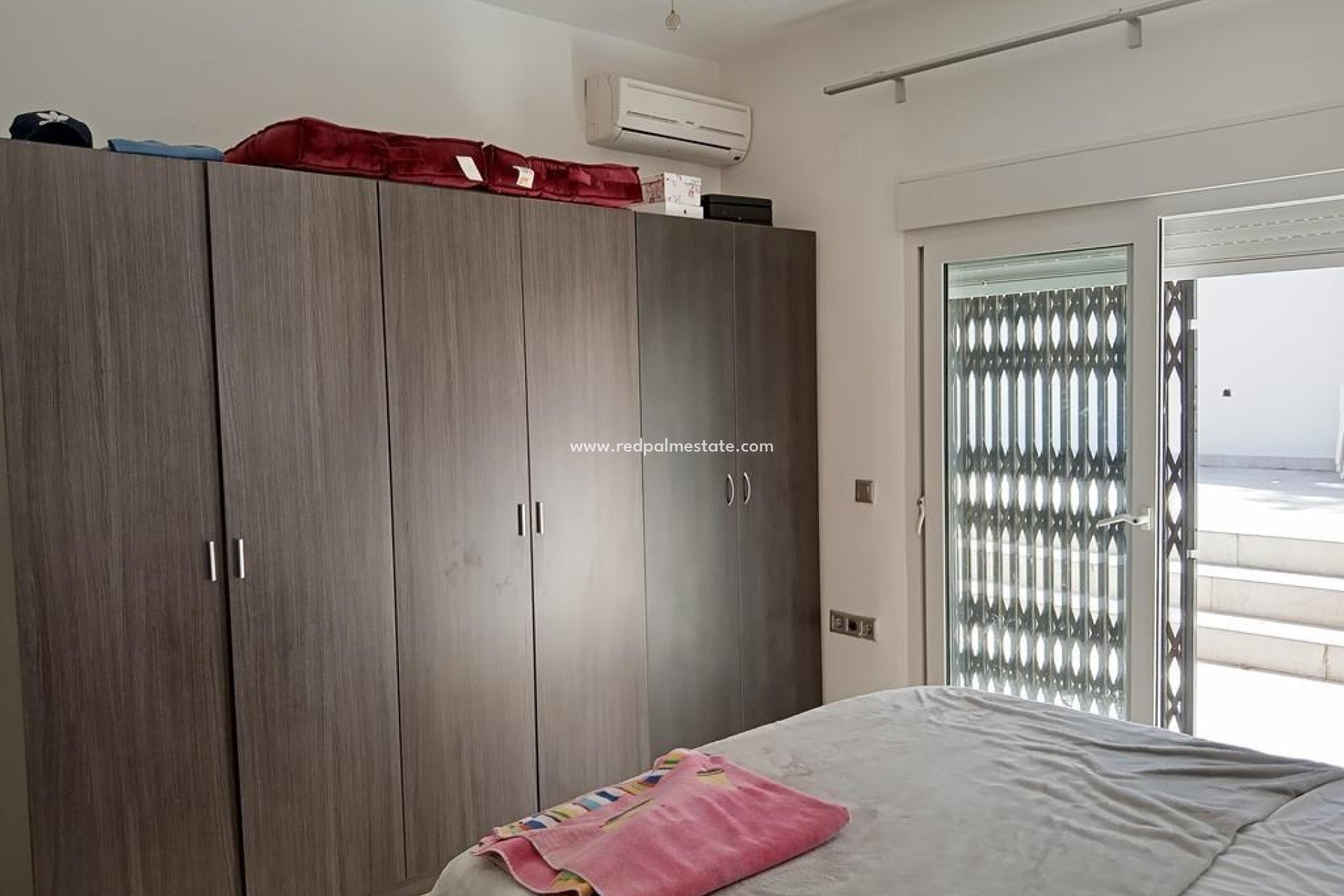 Revente - Villa -
Torrevieja - Los balcones